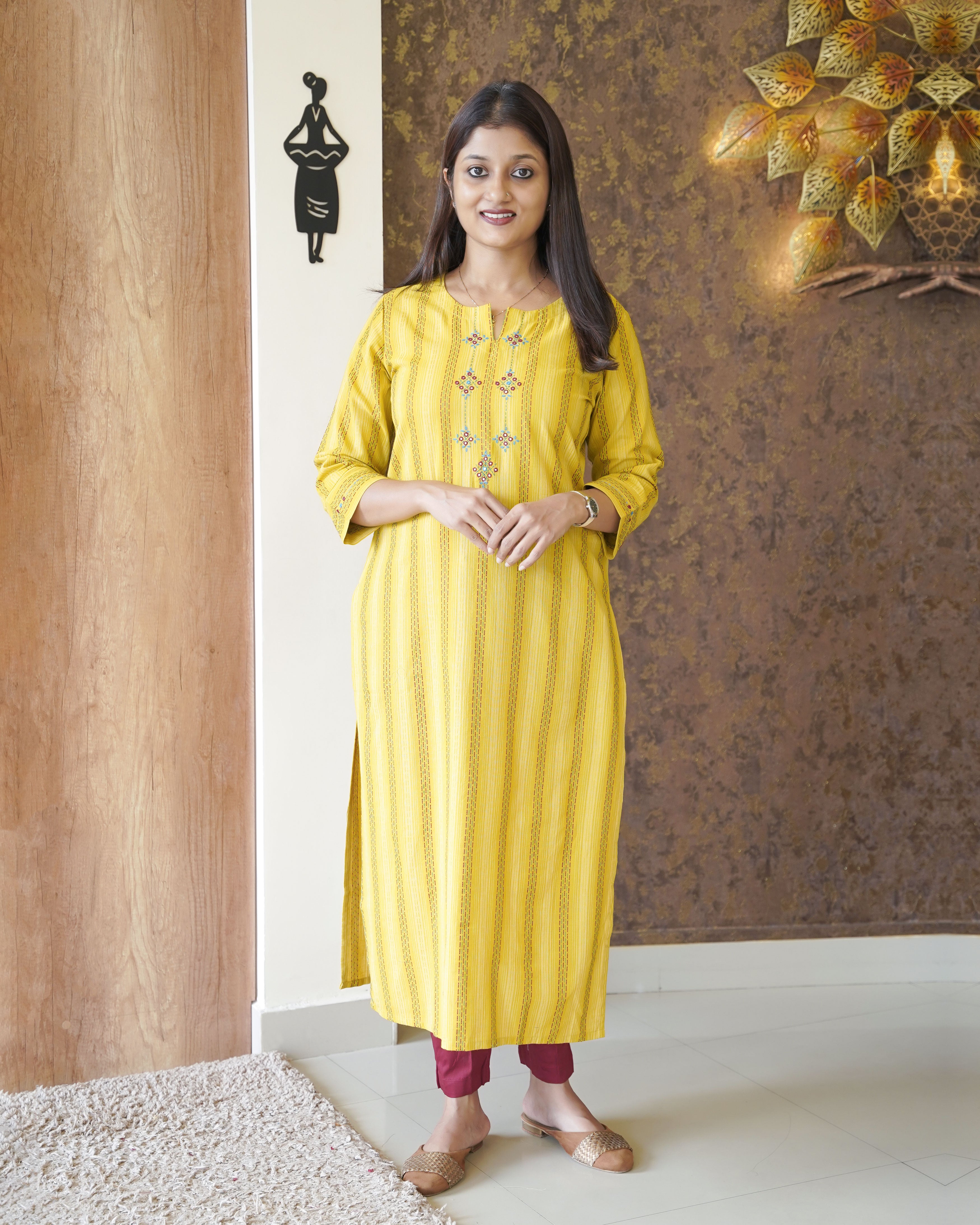 Load image into Gallery viewer, Pure Cotton Kurti-0904
