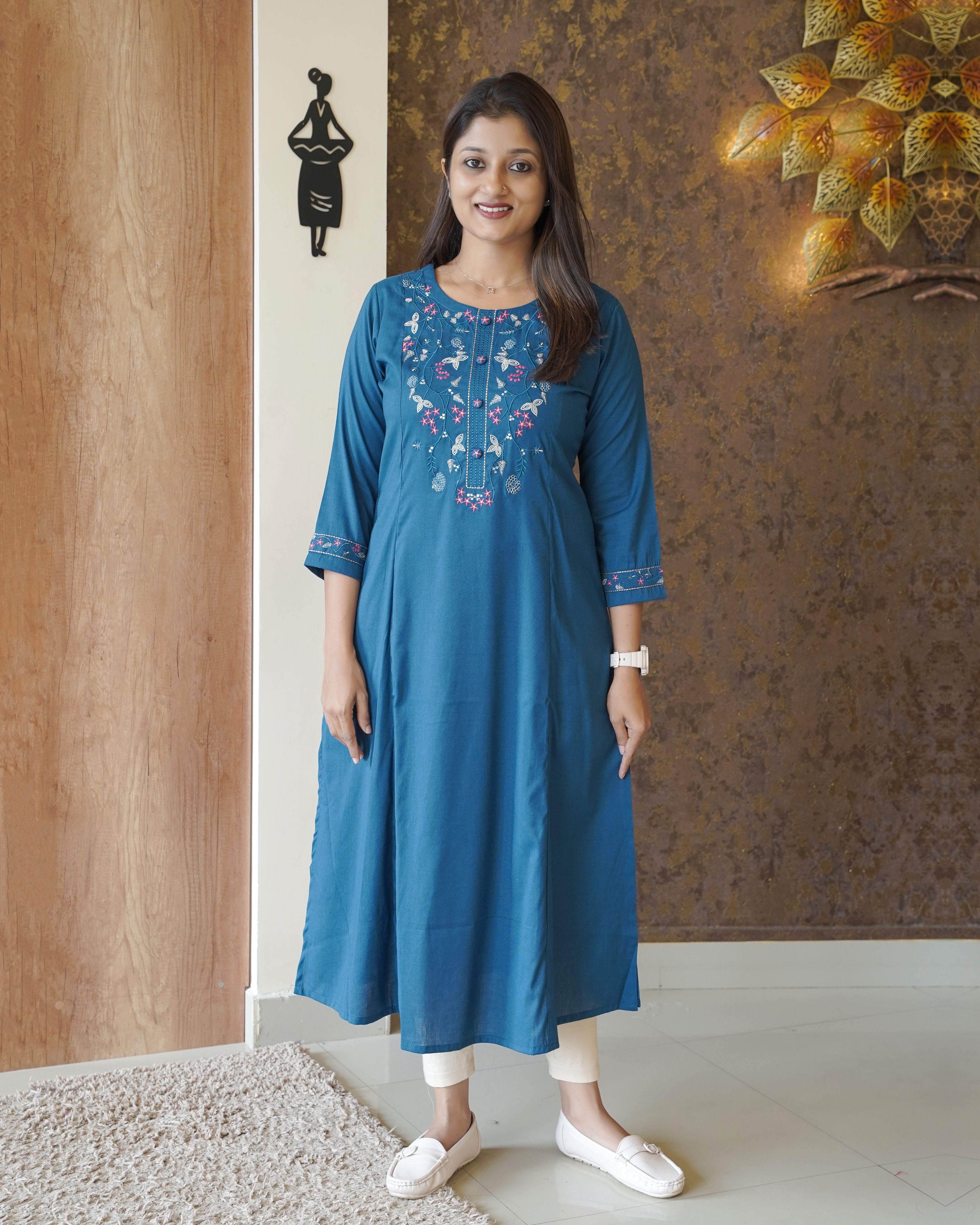 Load image into Gallery viewer, Pure Cotton Kurti-1261
