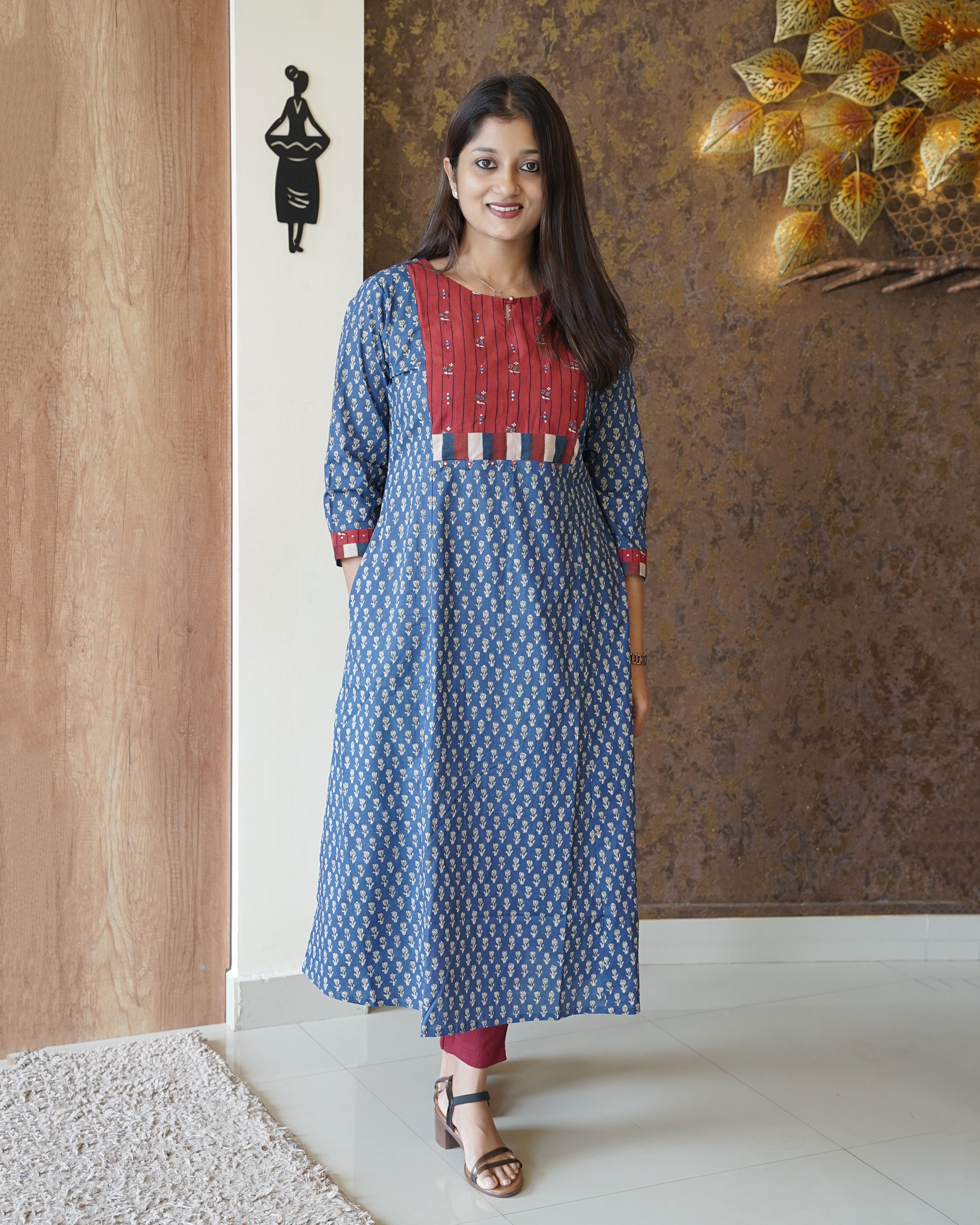 Load image into Gallery viewer, Pure Cotton Kurti-1387
