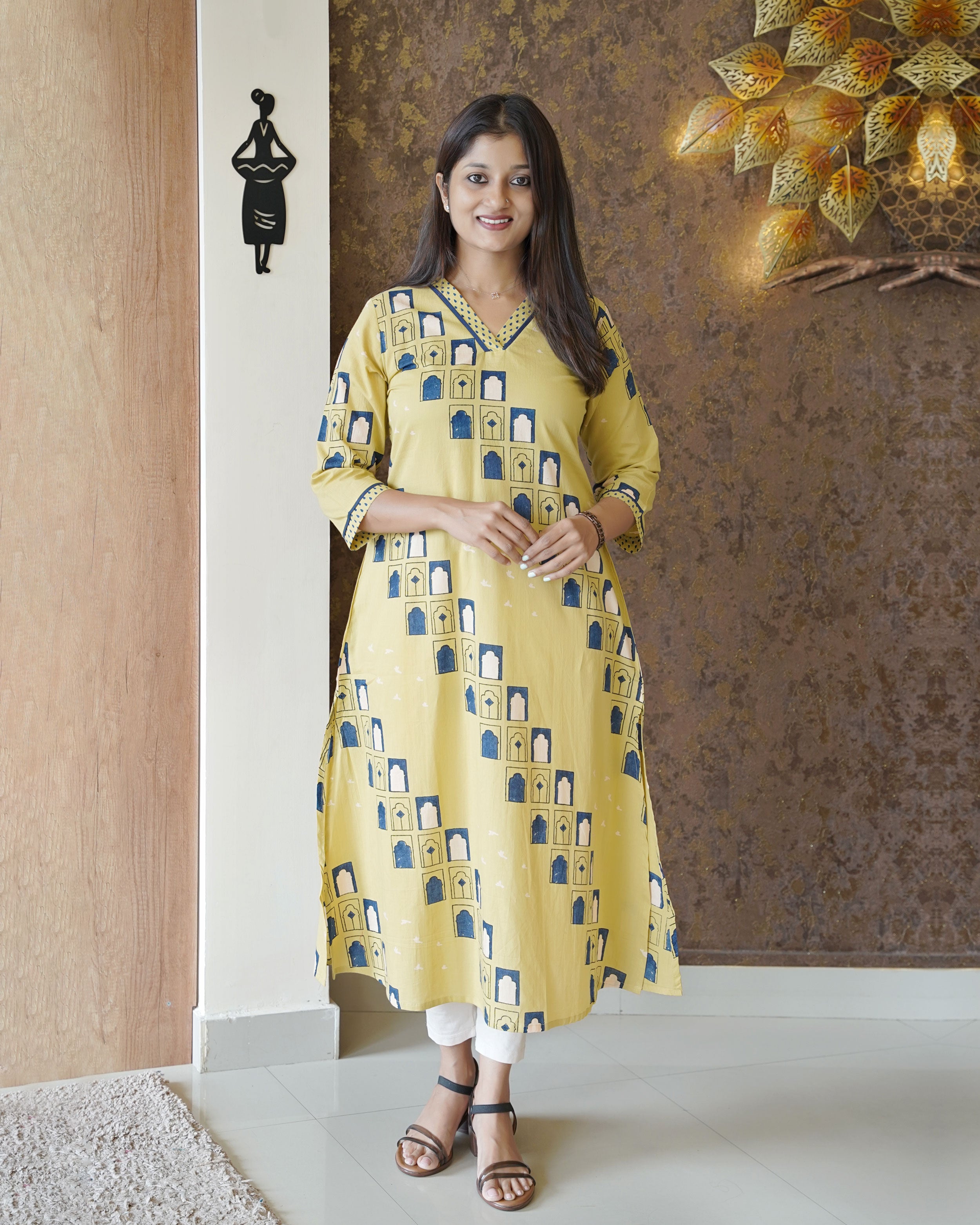 Load image into Gallery viewer, Pure Cotton Kurti-1388
