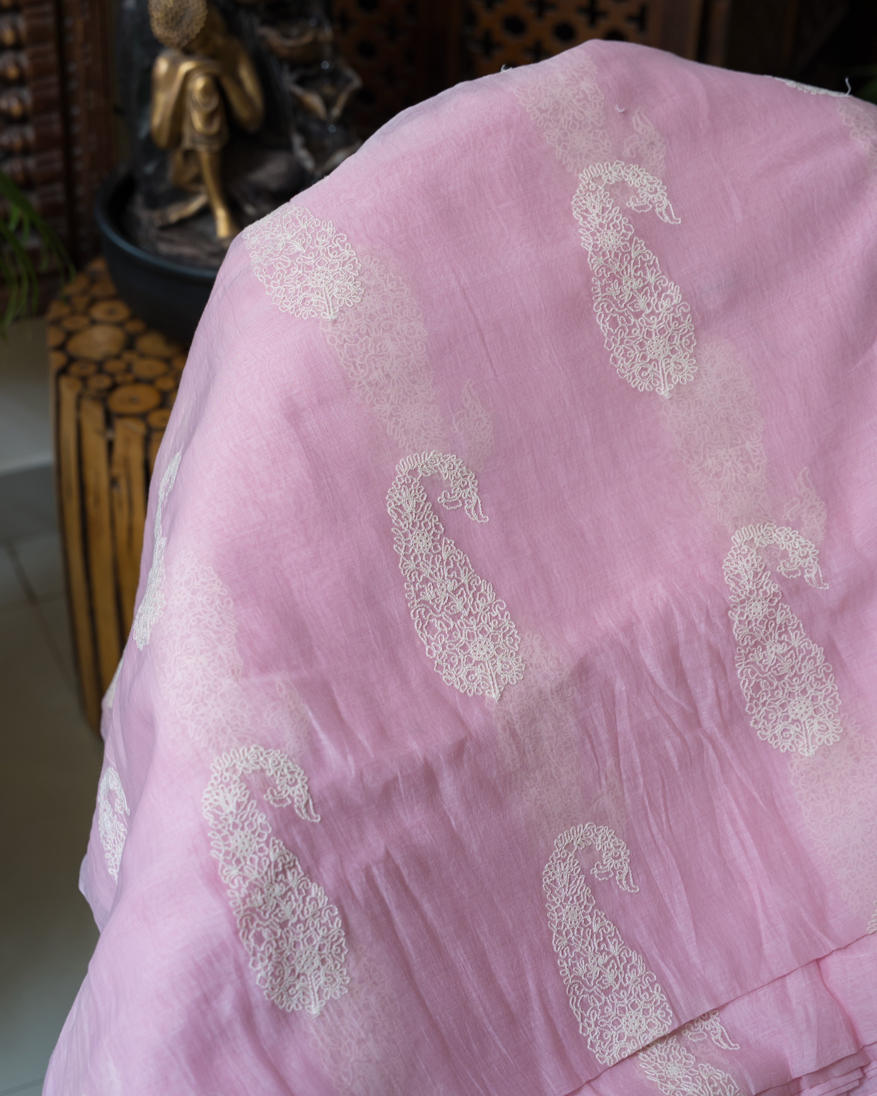 Load image into Gallery viewer, Mul Chanderi Fabric-5597
