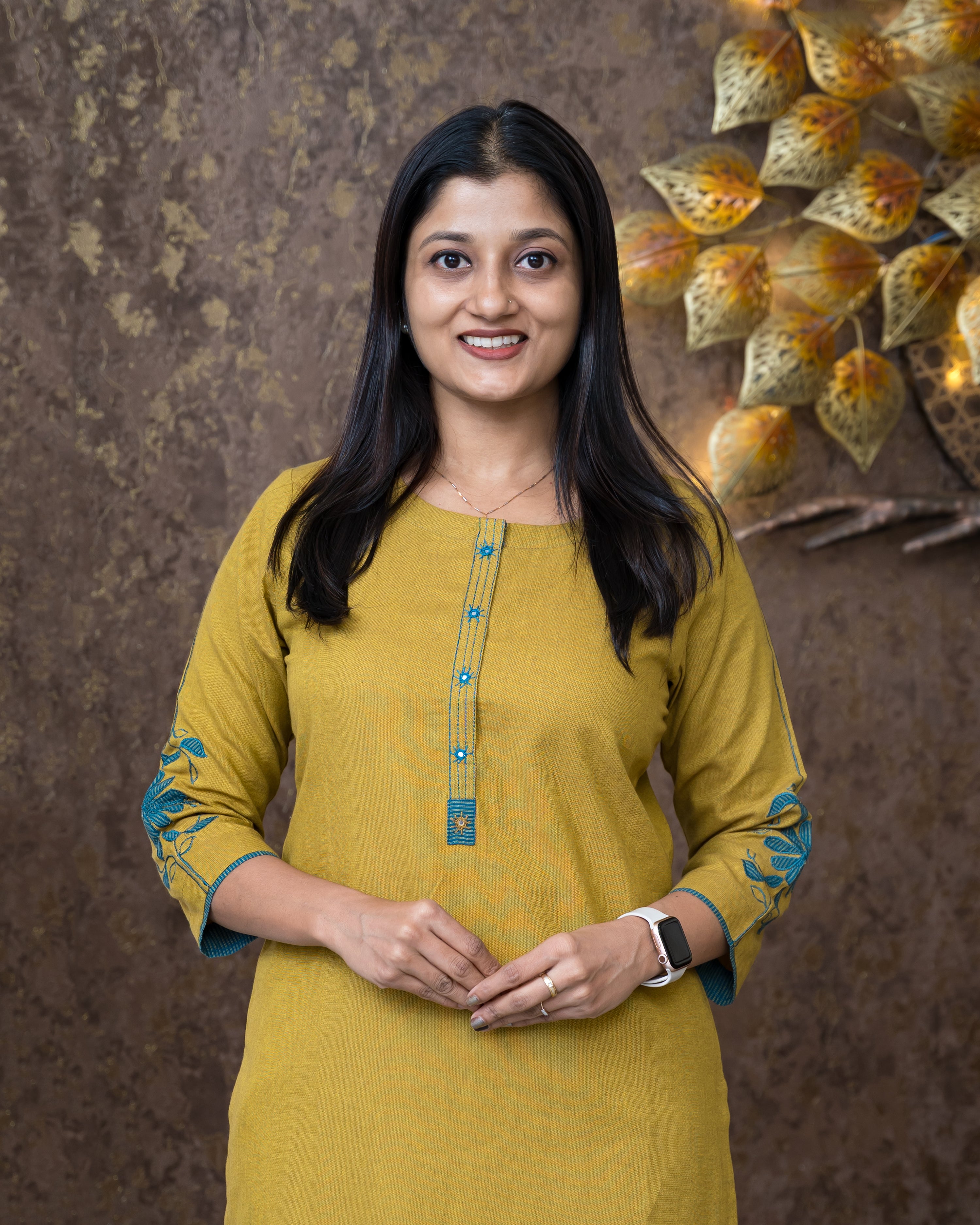 Load image into Gallery viewer, Cotton kurti :- 6250
