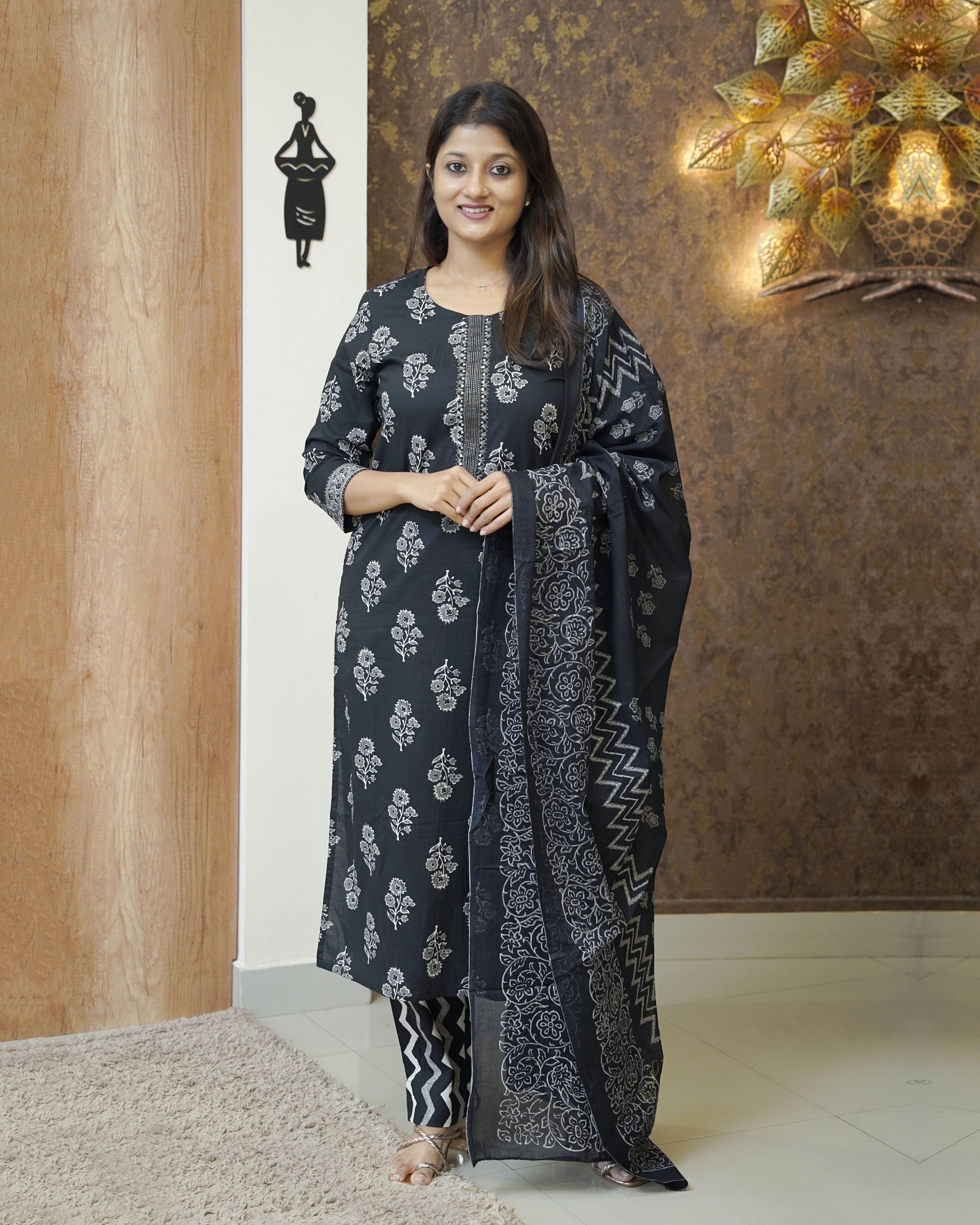 Load image into Gallery viewer, Printed Cotton Kurti Set-2209
