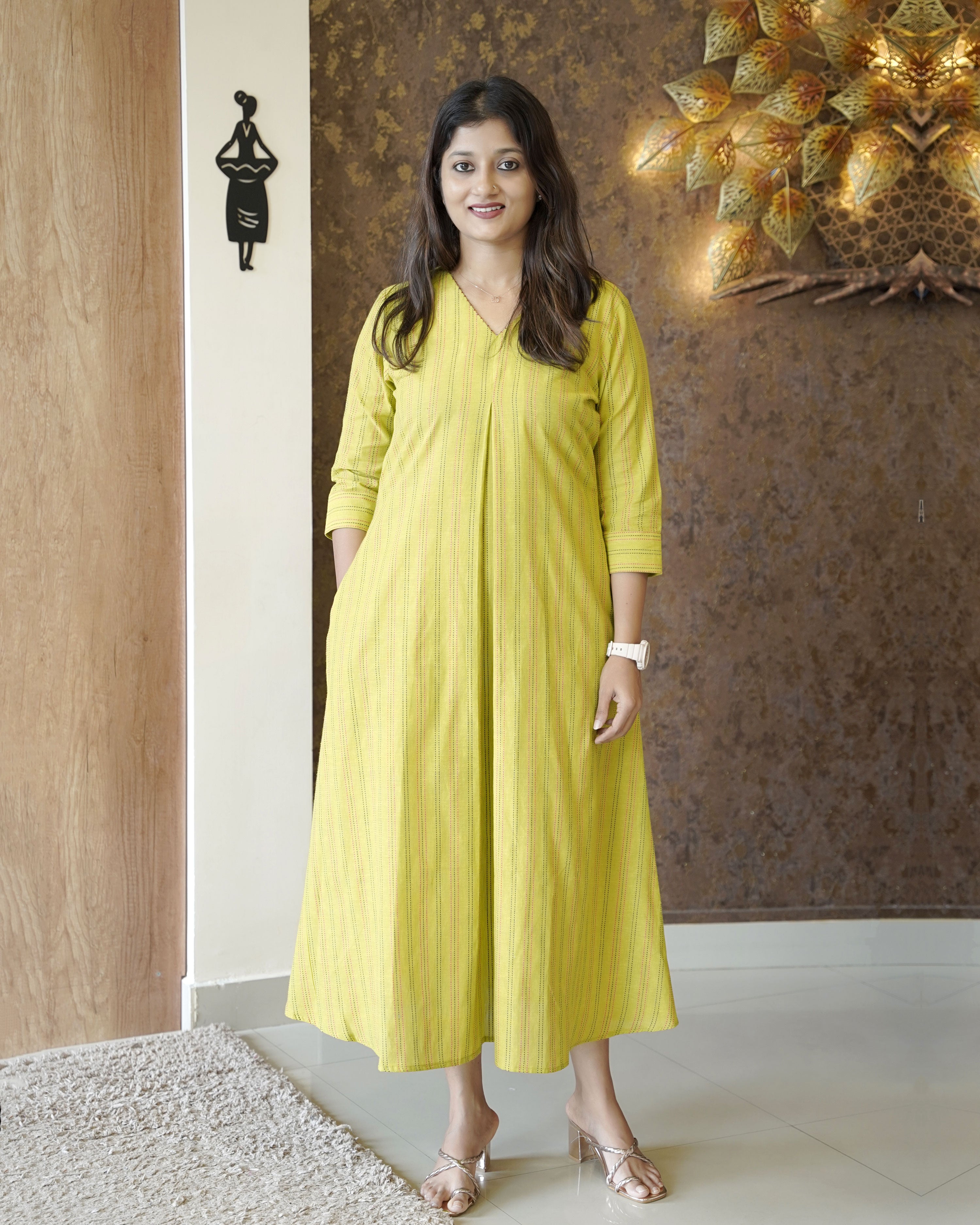 Load image into Gallery viewer, Pure Cotton Designer Kurti (Pre-Order)- 2286
