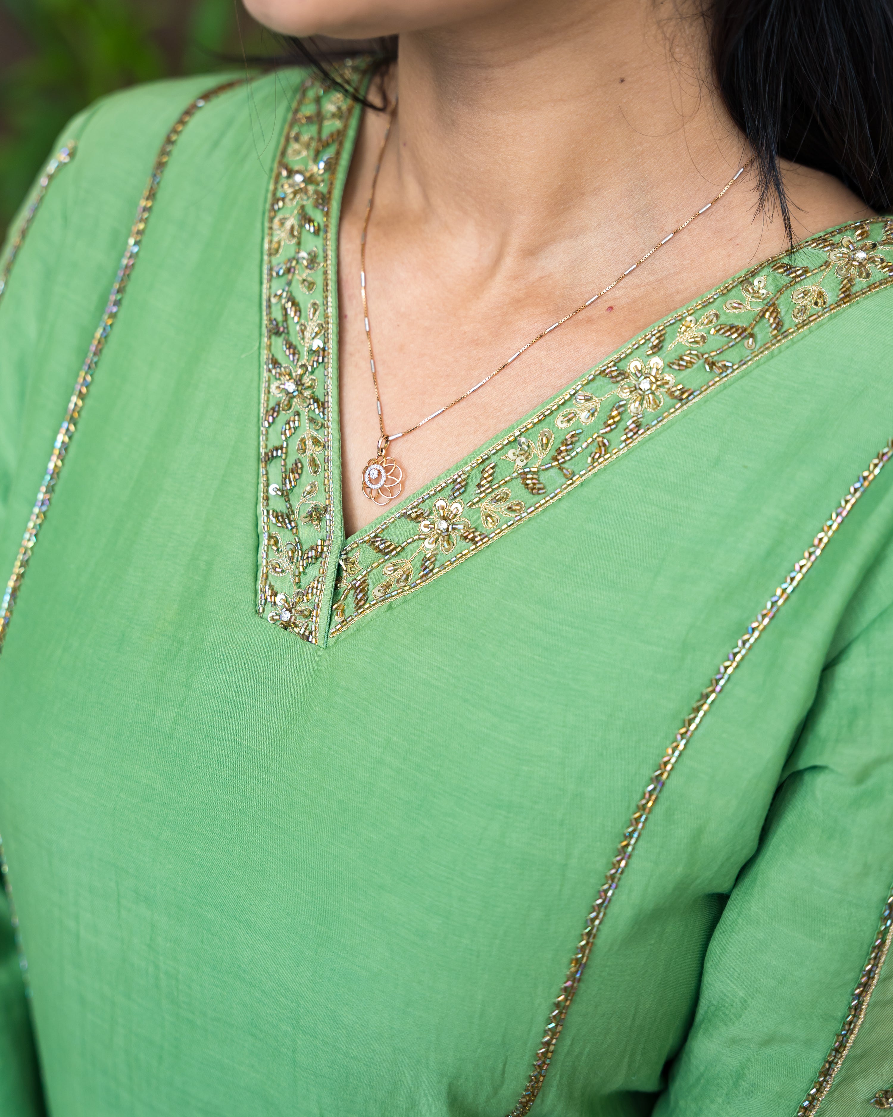 Load image into Gallery viewer, Mul Chanderi Designer Wear(Pre-Order)-957
