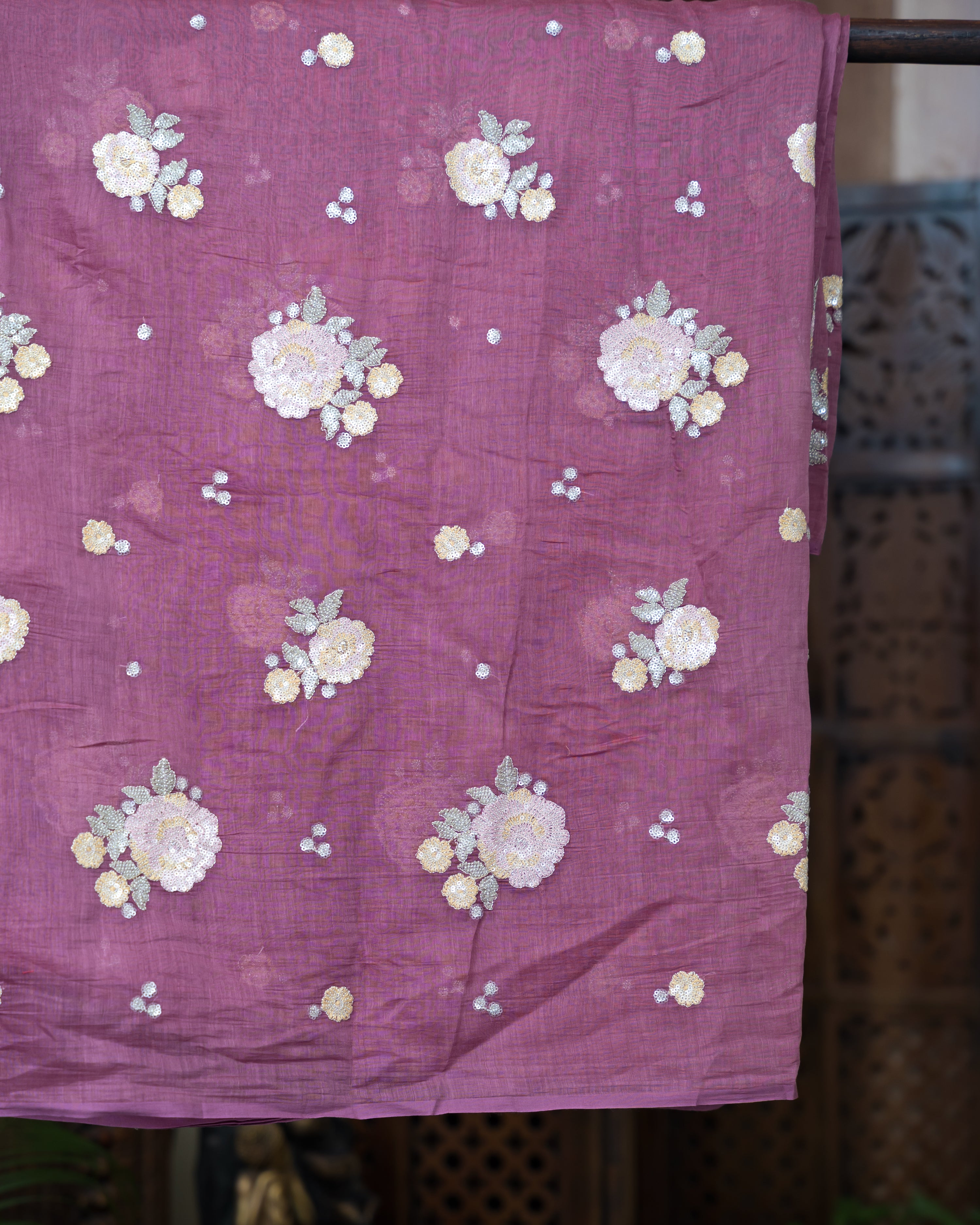 Load image into Gallery viewer, Mul Chanderi Fabric-5802
