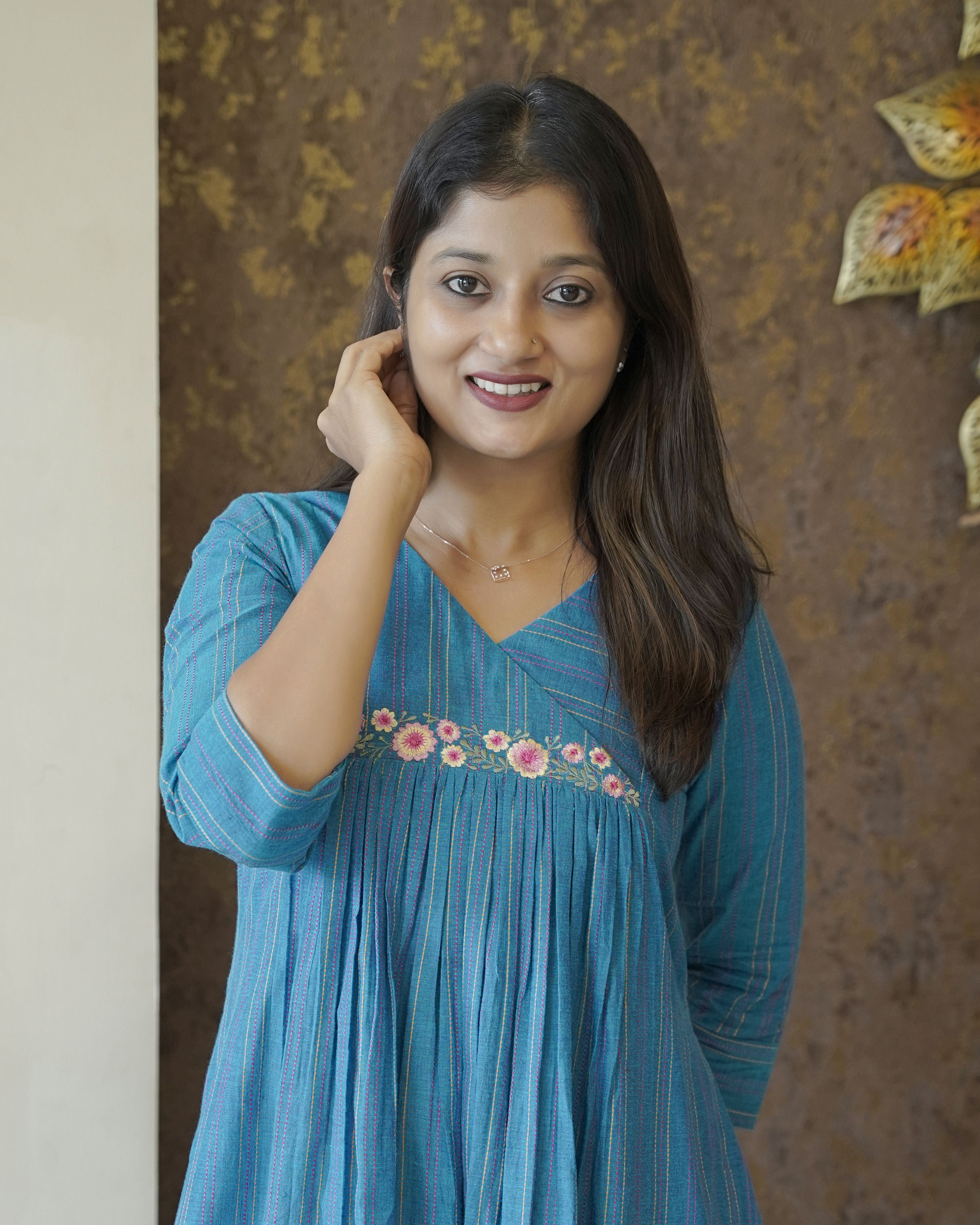 Load image into Gallery viewer, Pure Cotton Designer Kurti(Pre-Order)- 2350
