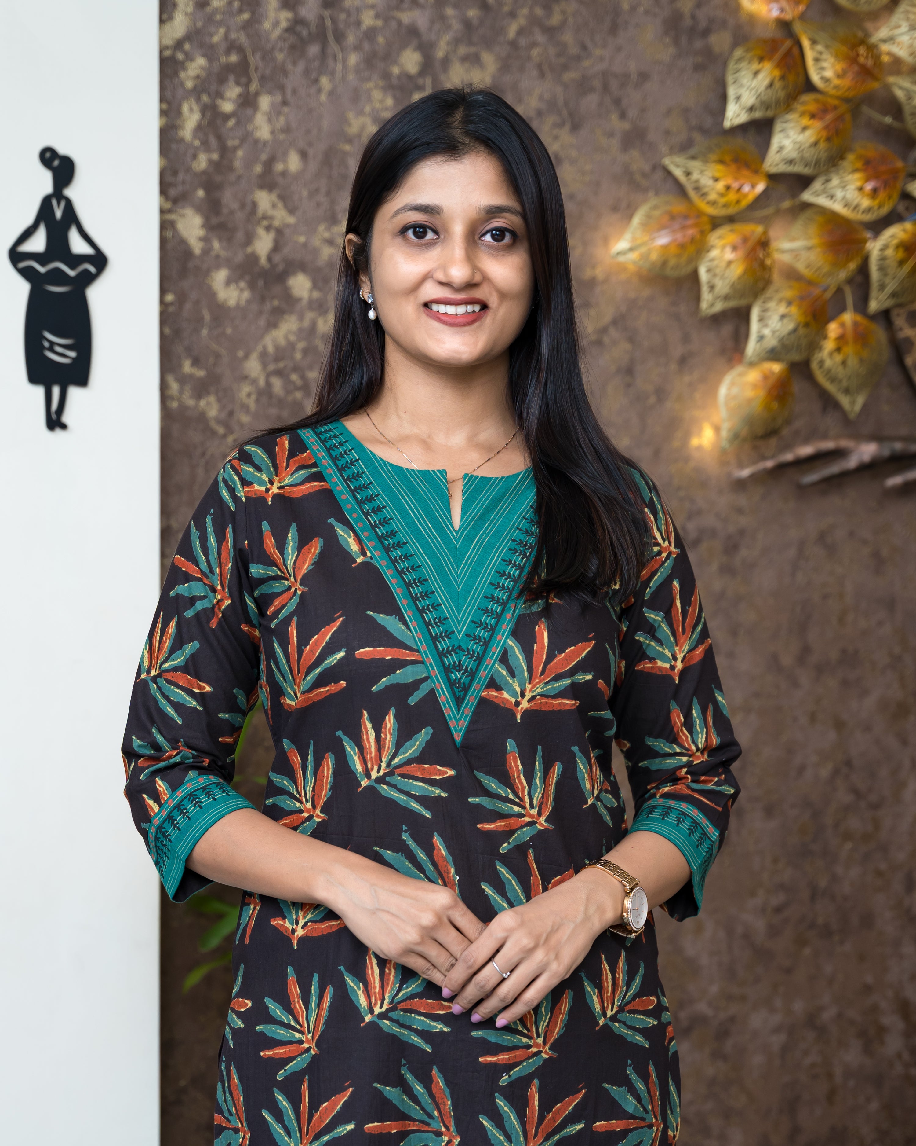 Load image into Gallery viewer, Cotton Kurti-6412
