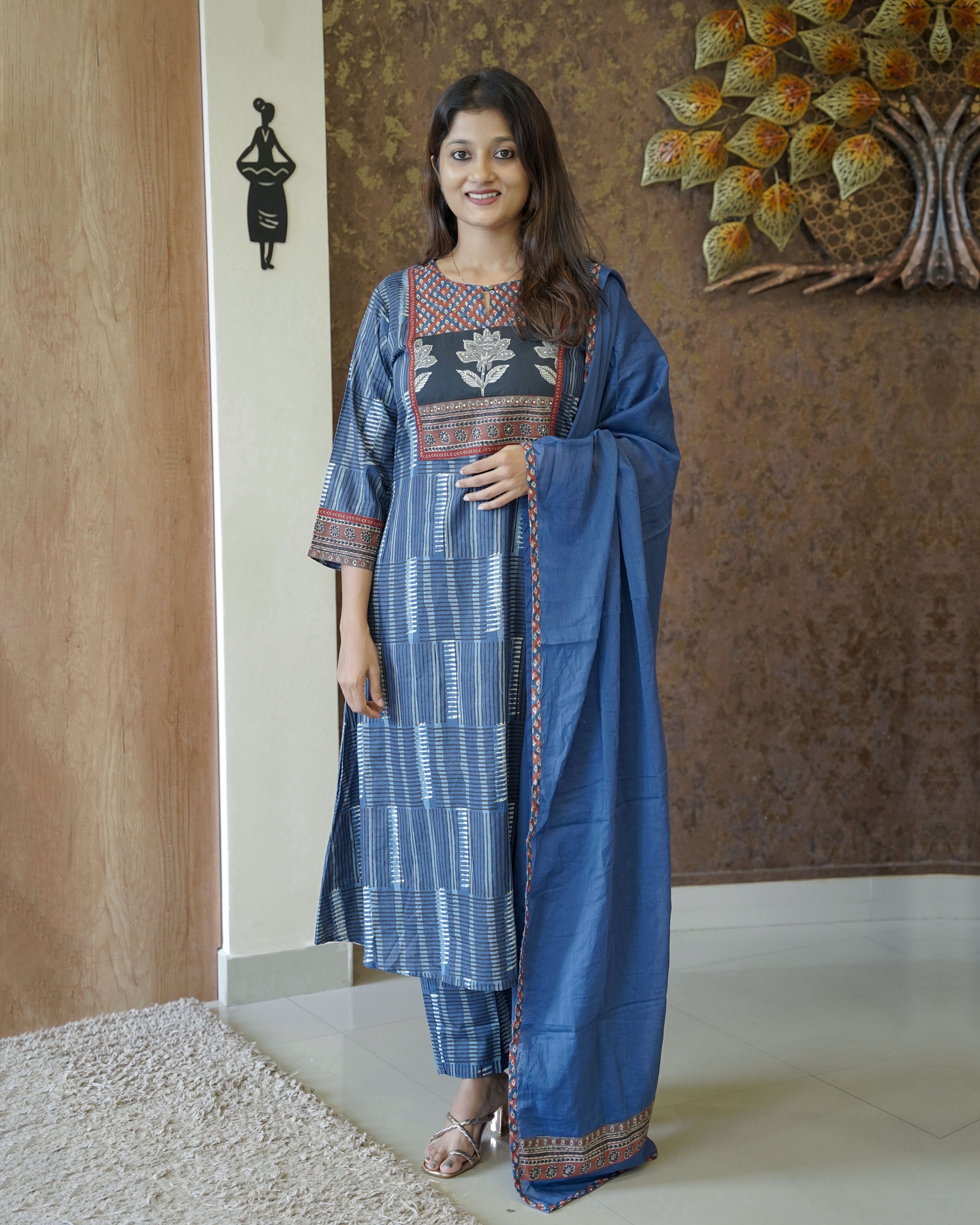 Load image into Gallery viewer, Pure Cotton Kurti Set - 2339
