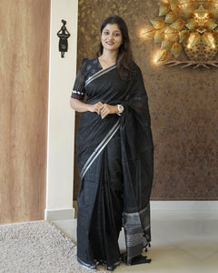 Pure Linen Saree(Pre-Order) - 2447