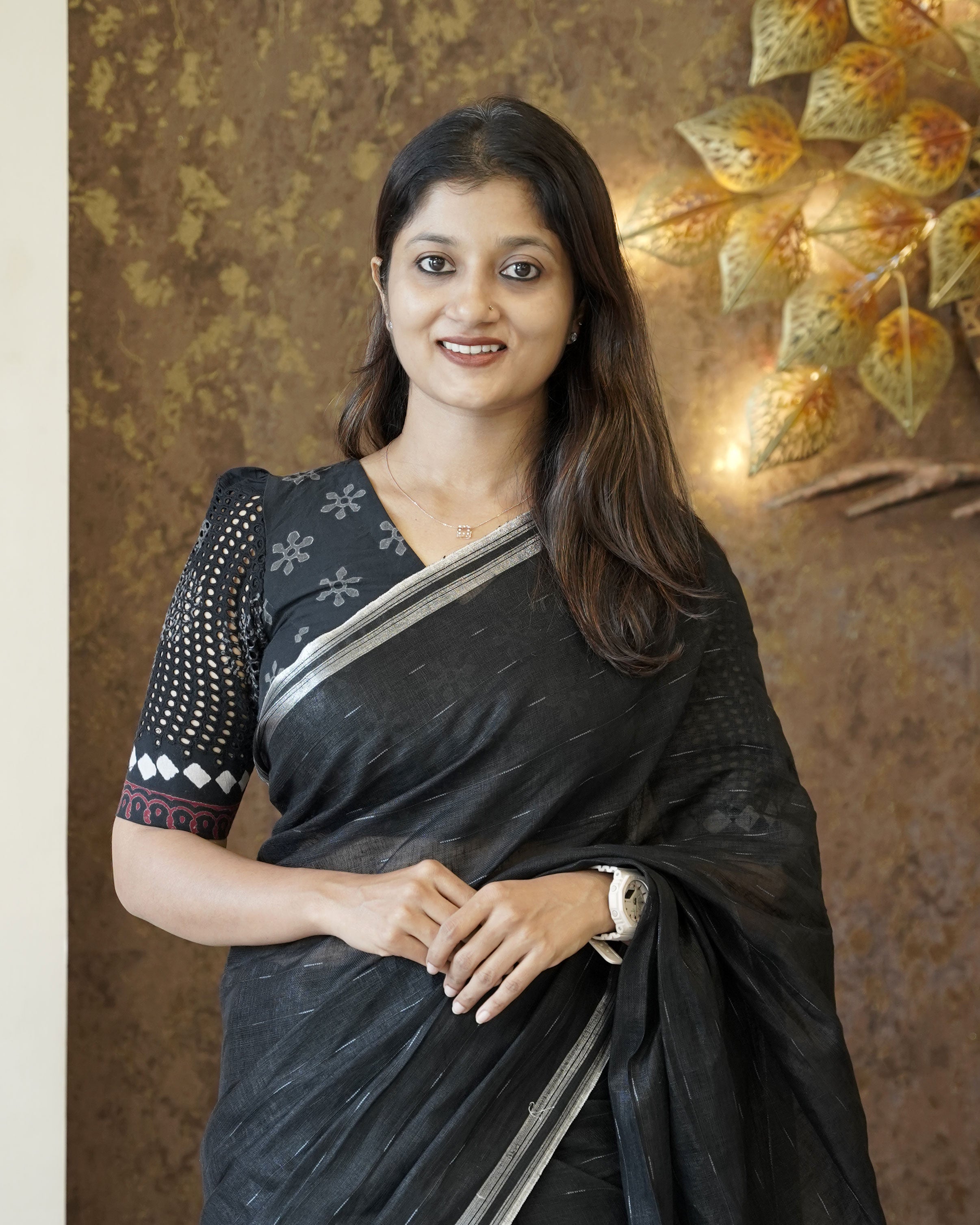 Load image into Gallery viewer, Pure Linen Saree(Pre-Order) - 2447
