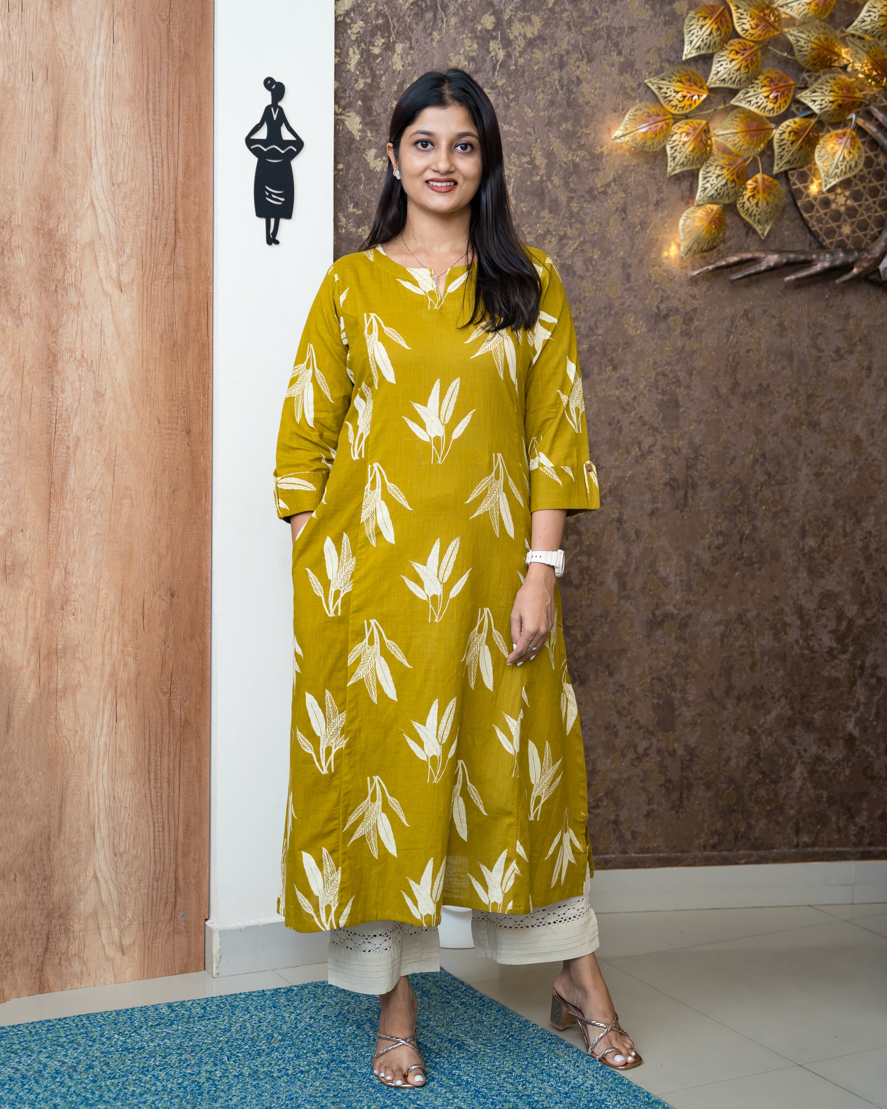 Load image into Gallery viewer, Cotton Kurti-6537

