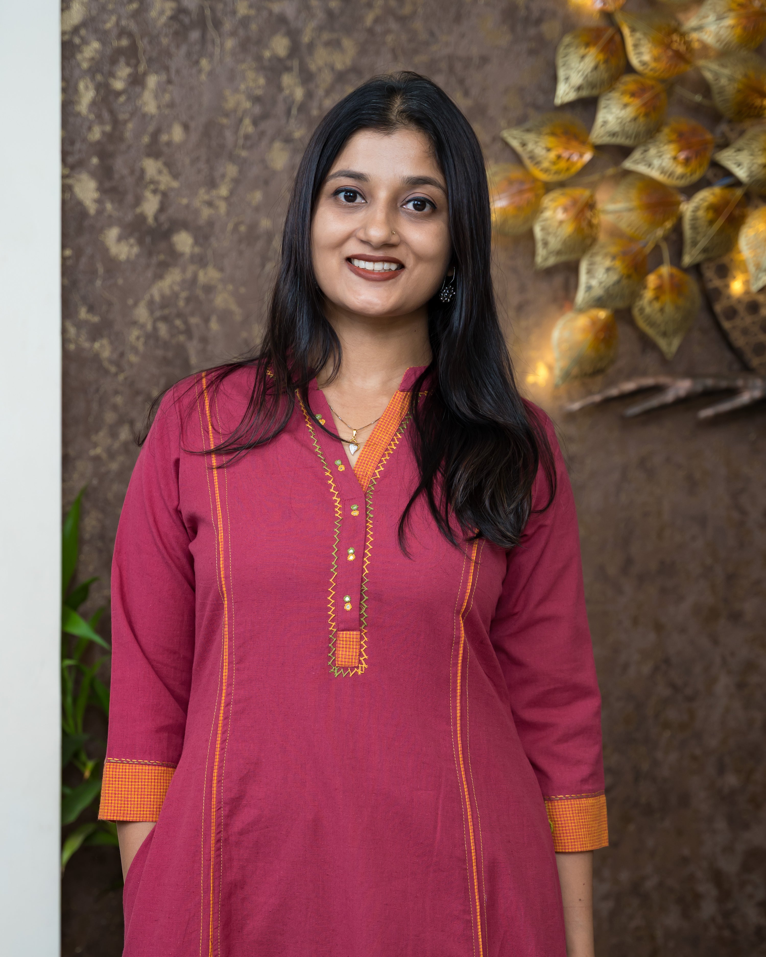 Load image into Gallery viewer, Cotton Kurti-6647
