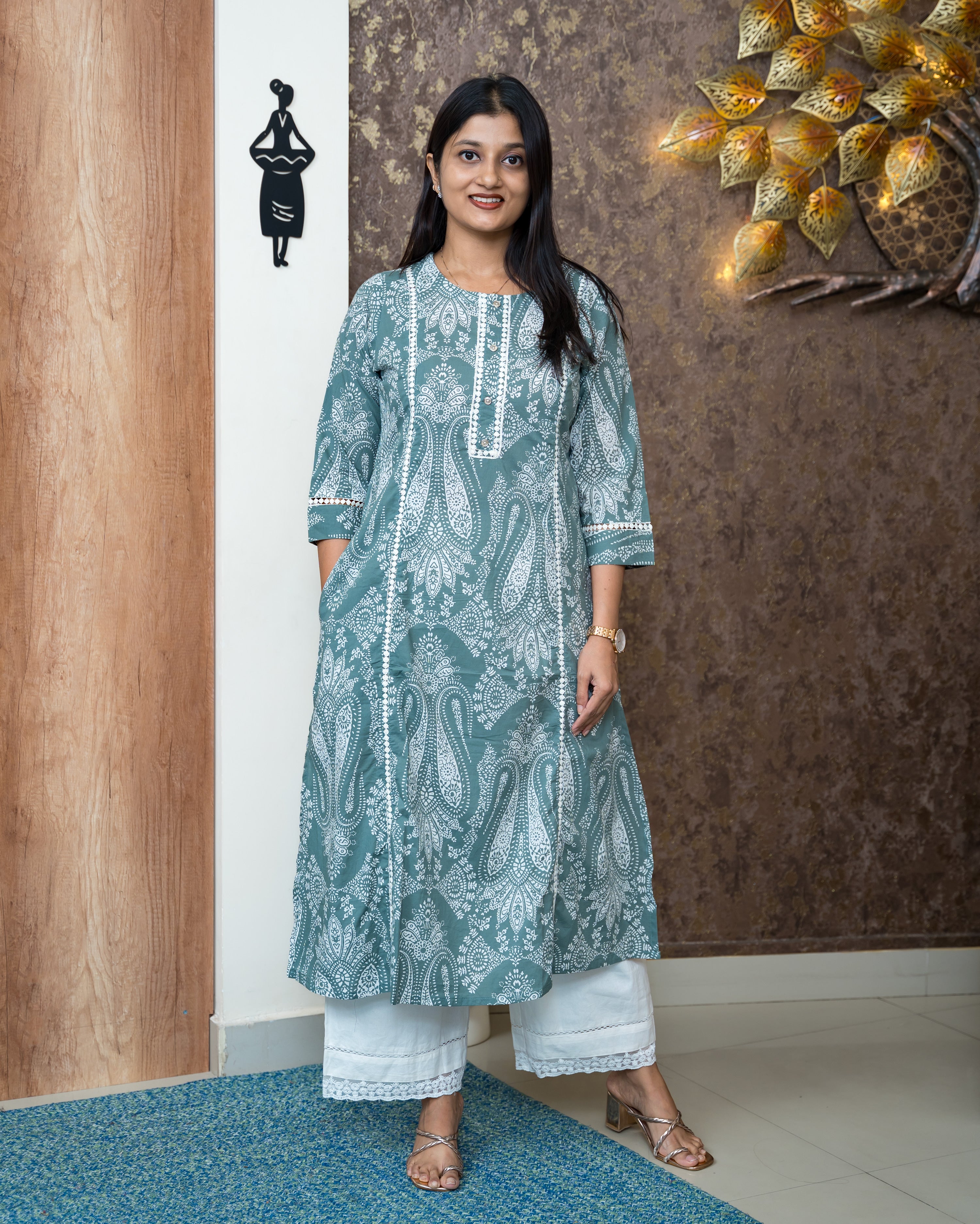 Load image into Gallery viewer, Cotton Kurti-6696

