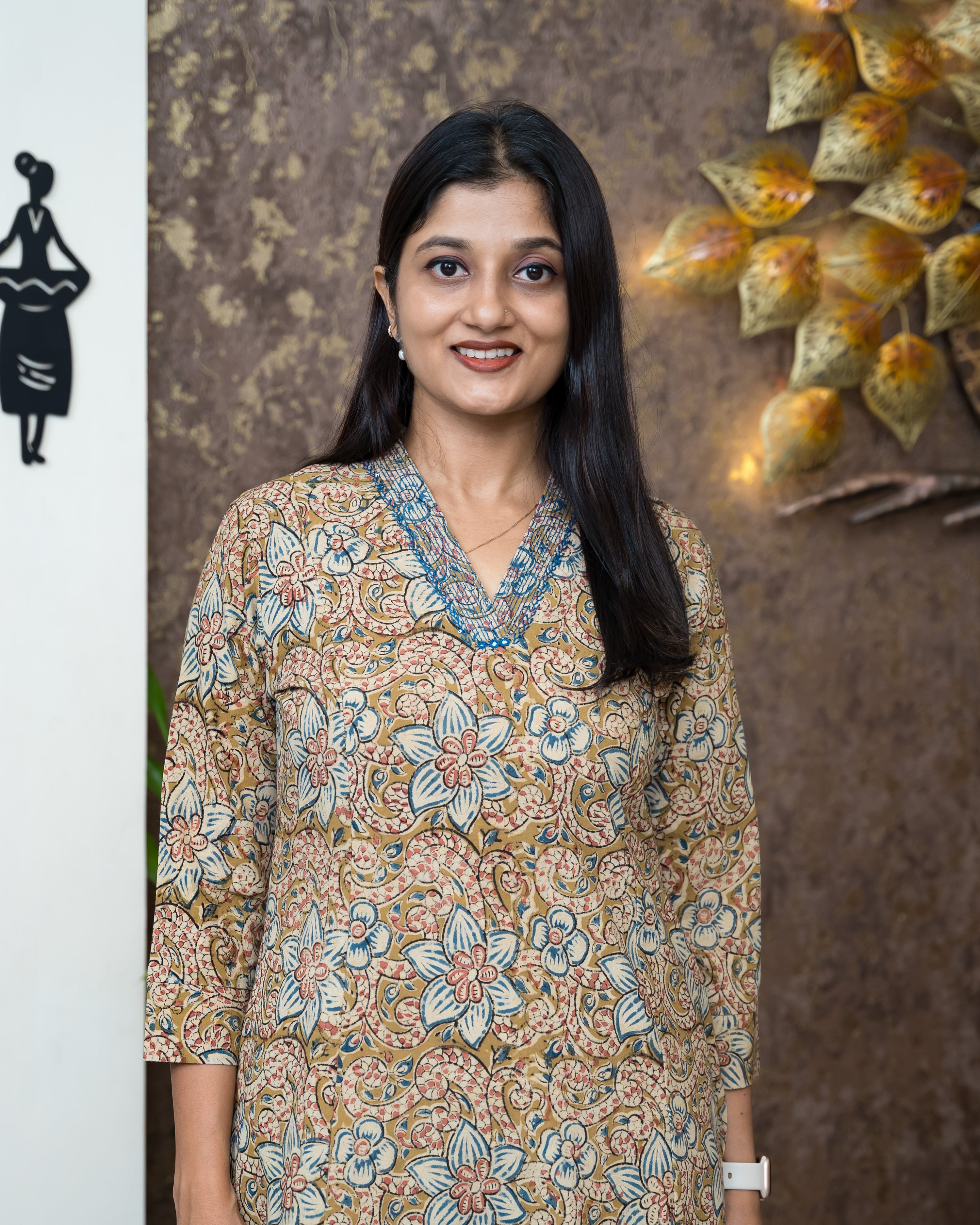 Load image into Gallery viewer, Cotton Kurti-6702
