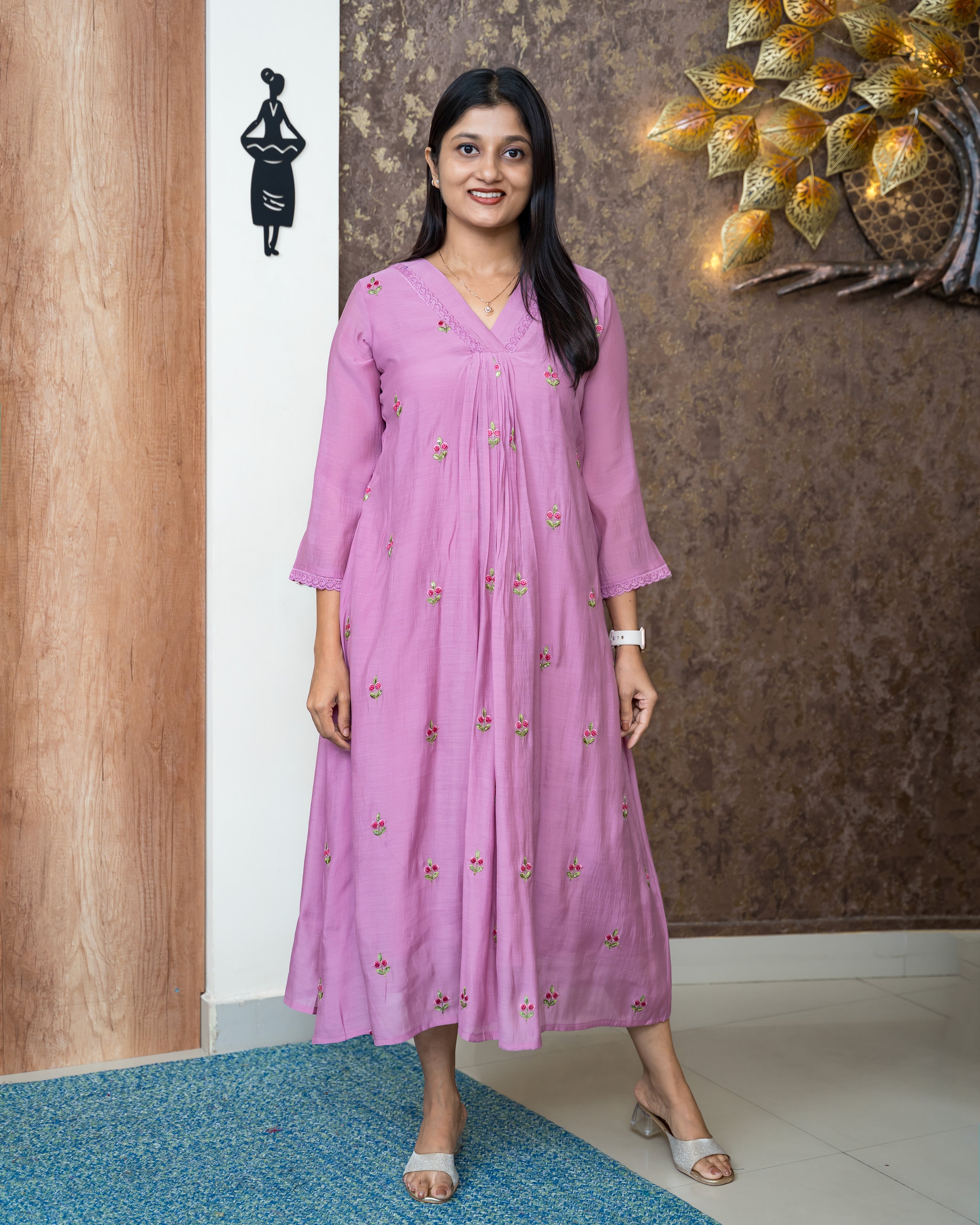 Load image into Gallery viewer, Mul Chanderi Kurti-6780
