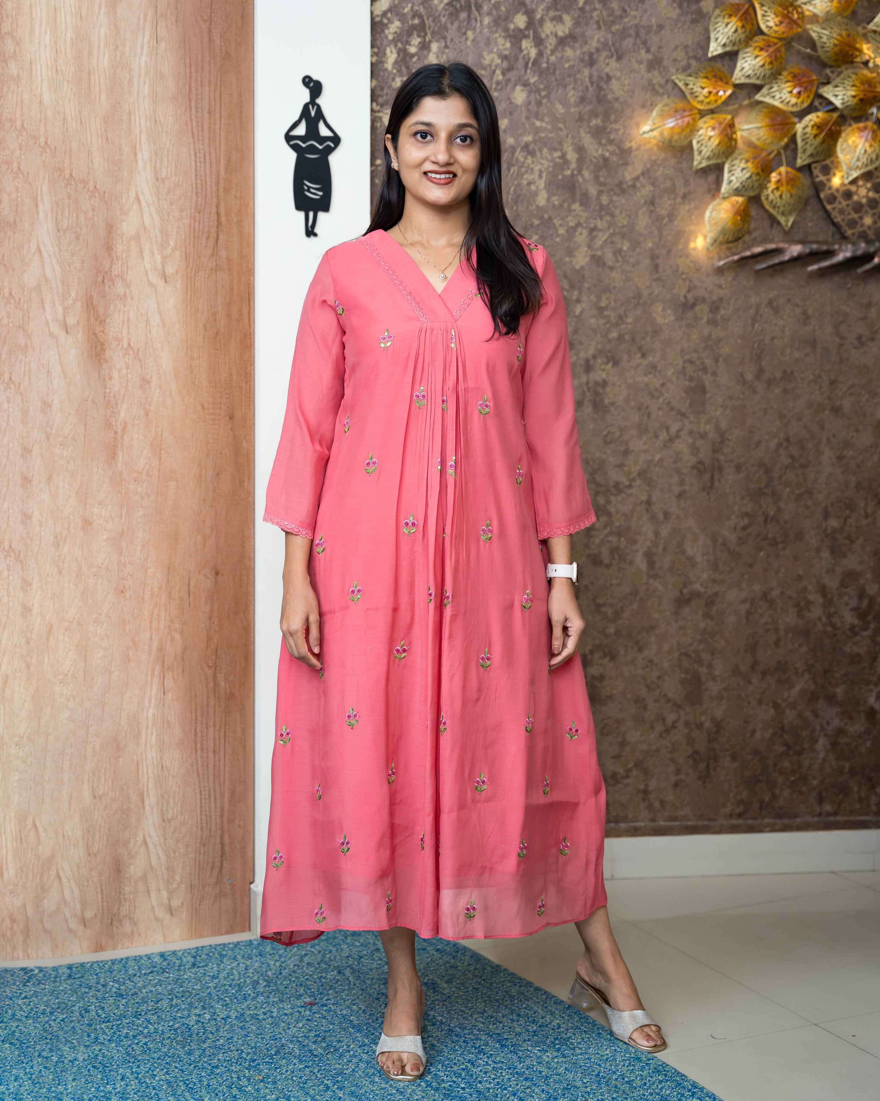 Load image into Gallery viewer, Mul Chanderi Kurti-6780
