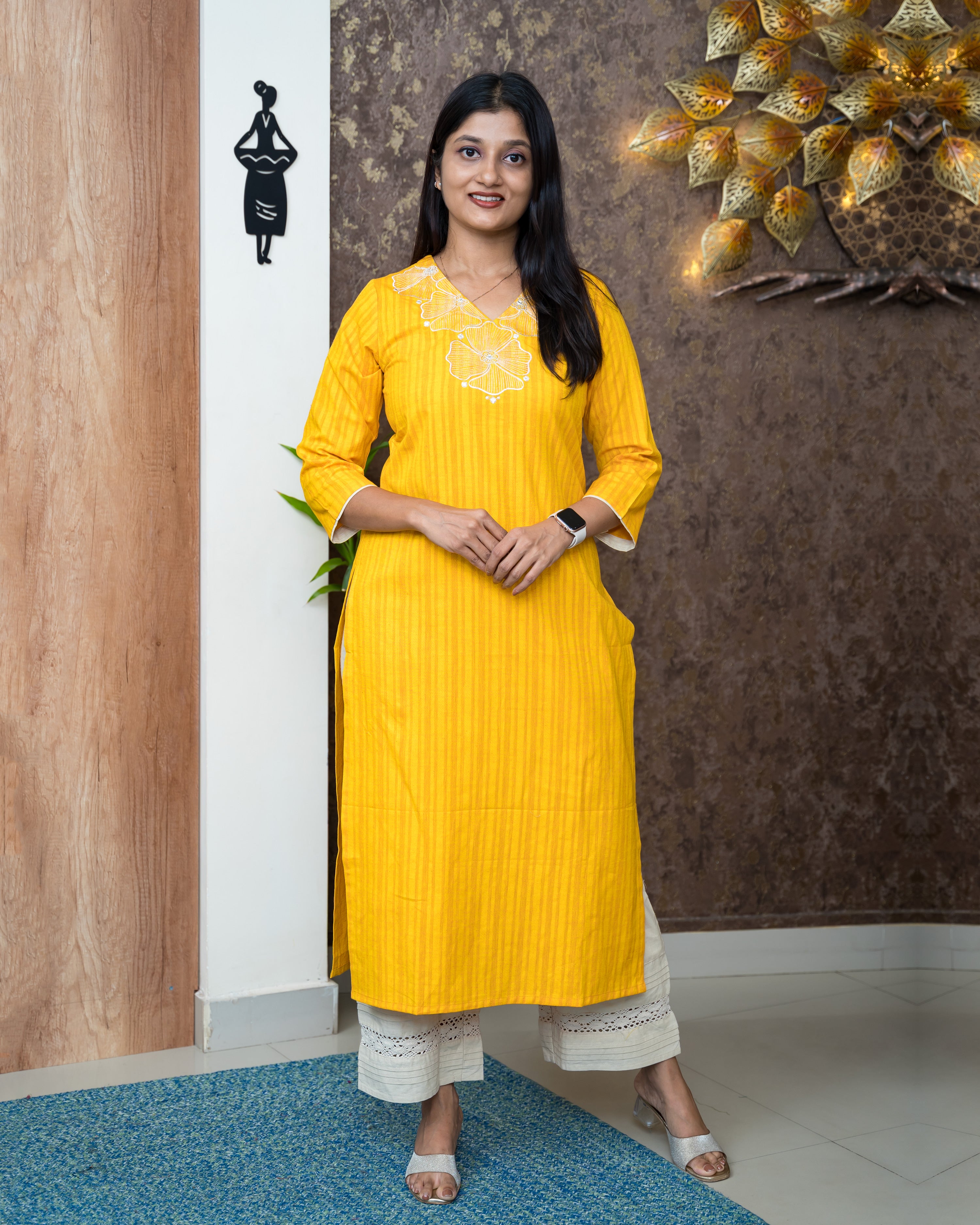 Load image into Gallery viewer, Cotton Kurti-6814
