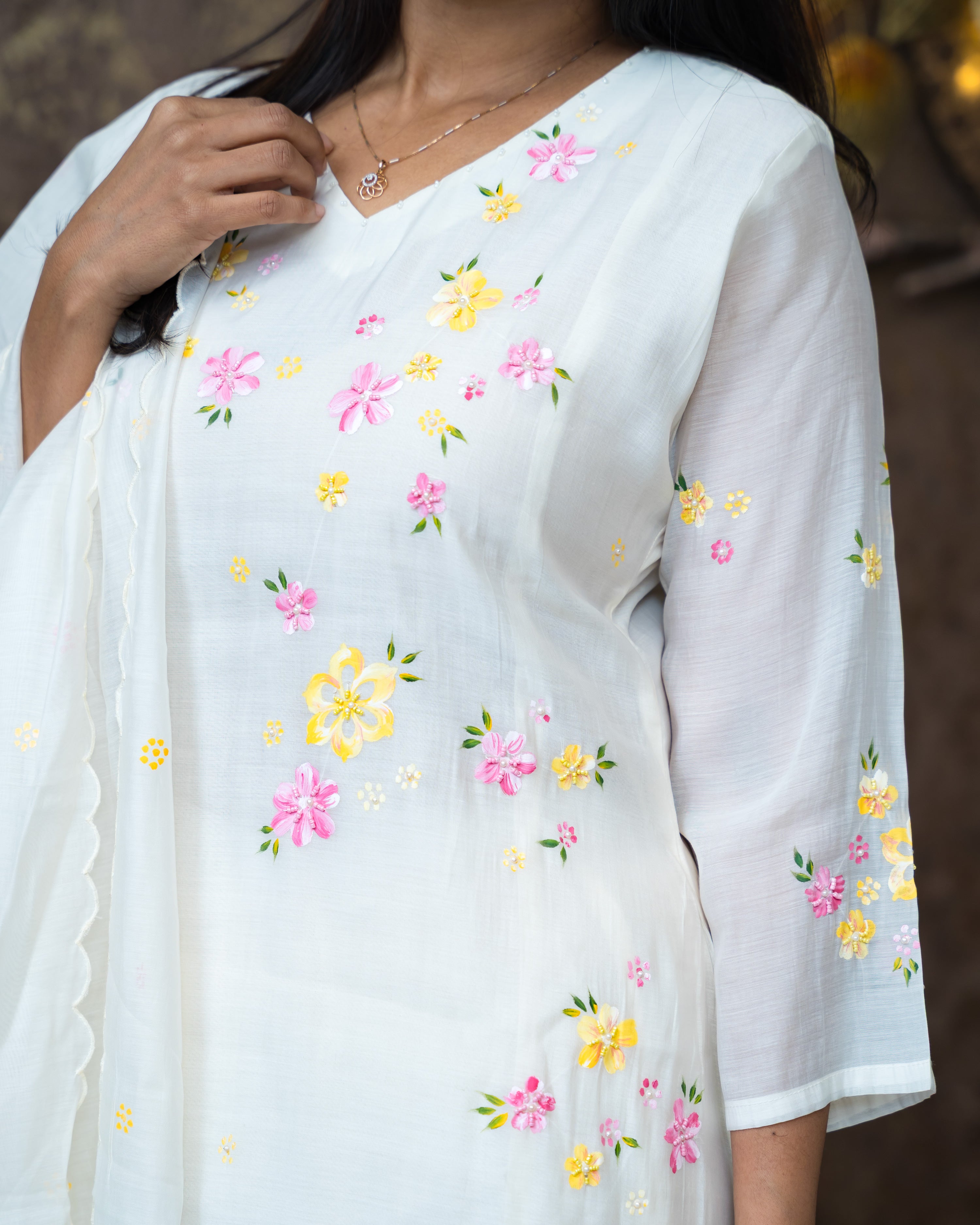 Load image into Gallery viewer, Mul Chanderi Suit-6790

