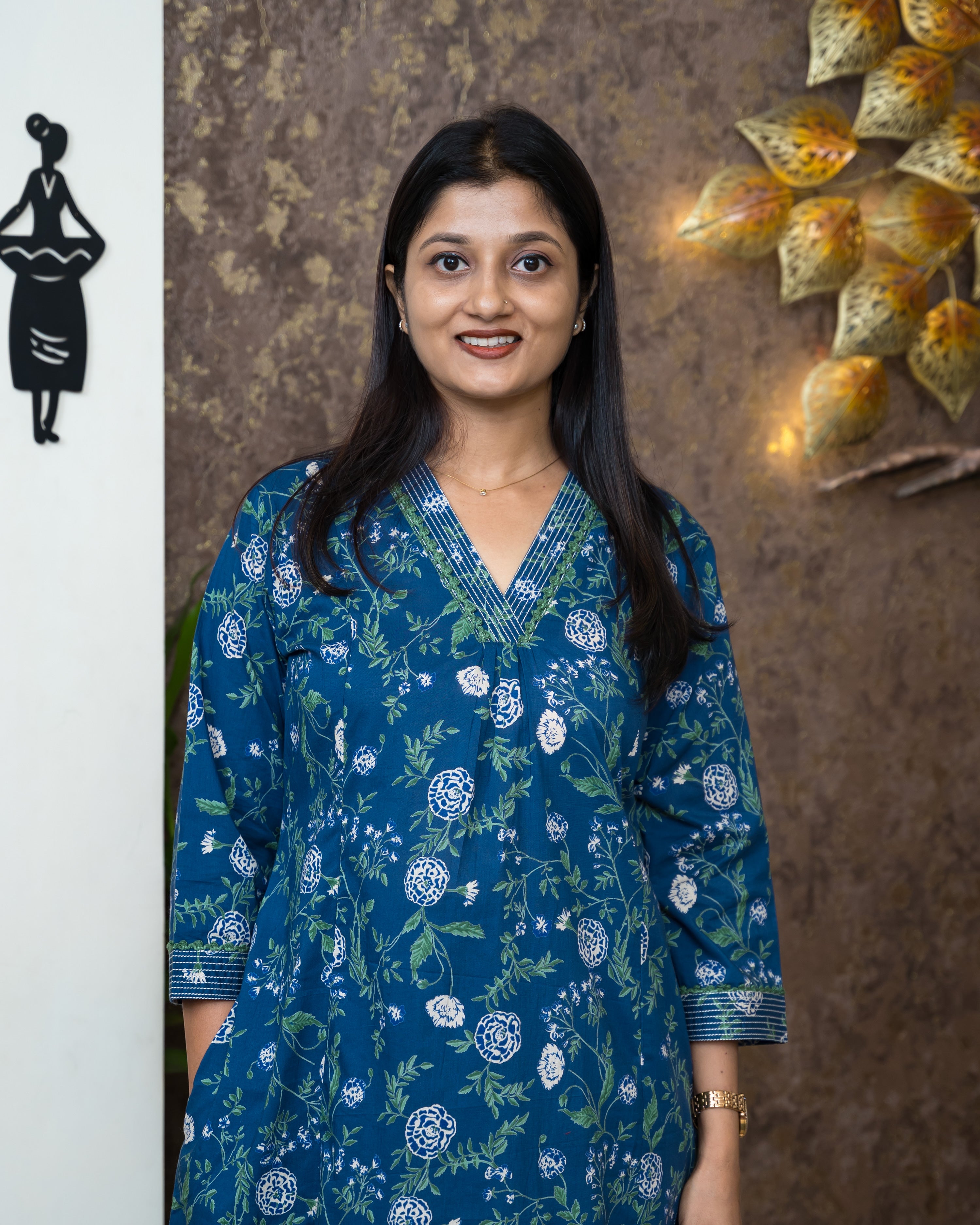 Load image into Gallery viewer, Cotton Kurti-6921
