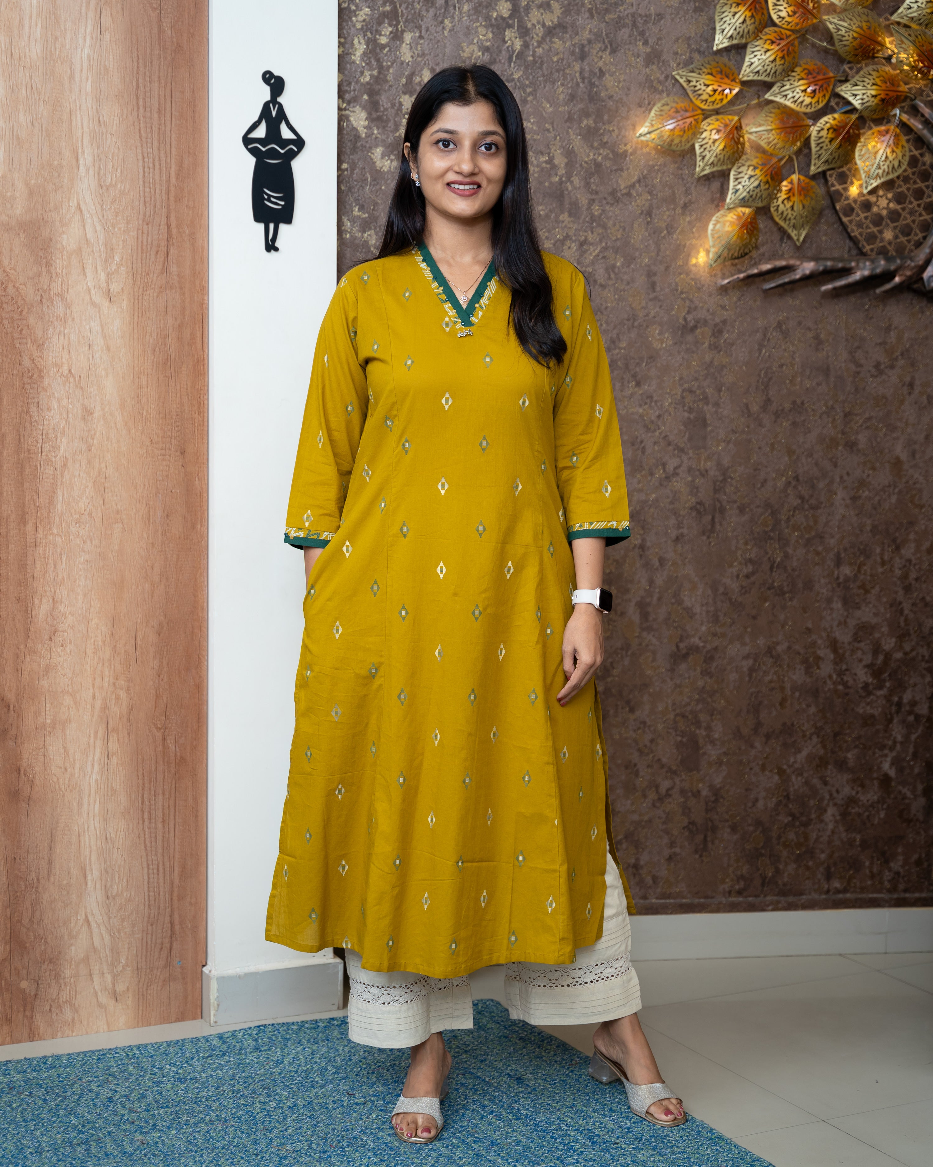 Load image into Gallery viewer, Cotton Kurti-6949
