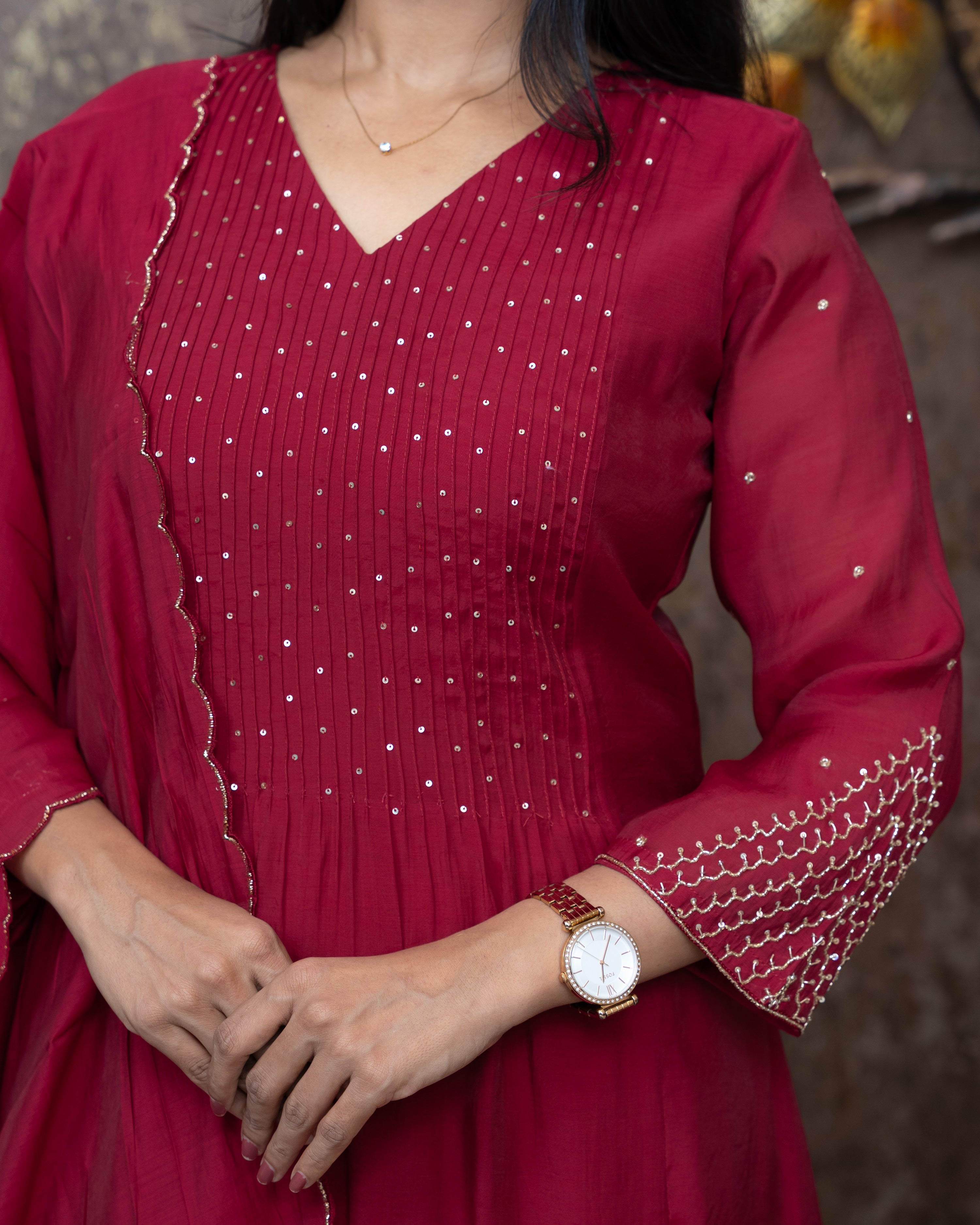 Load image into Gallery viewer, Mul Chanderi Suit-7042
