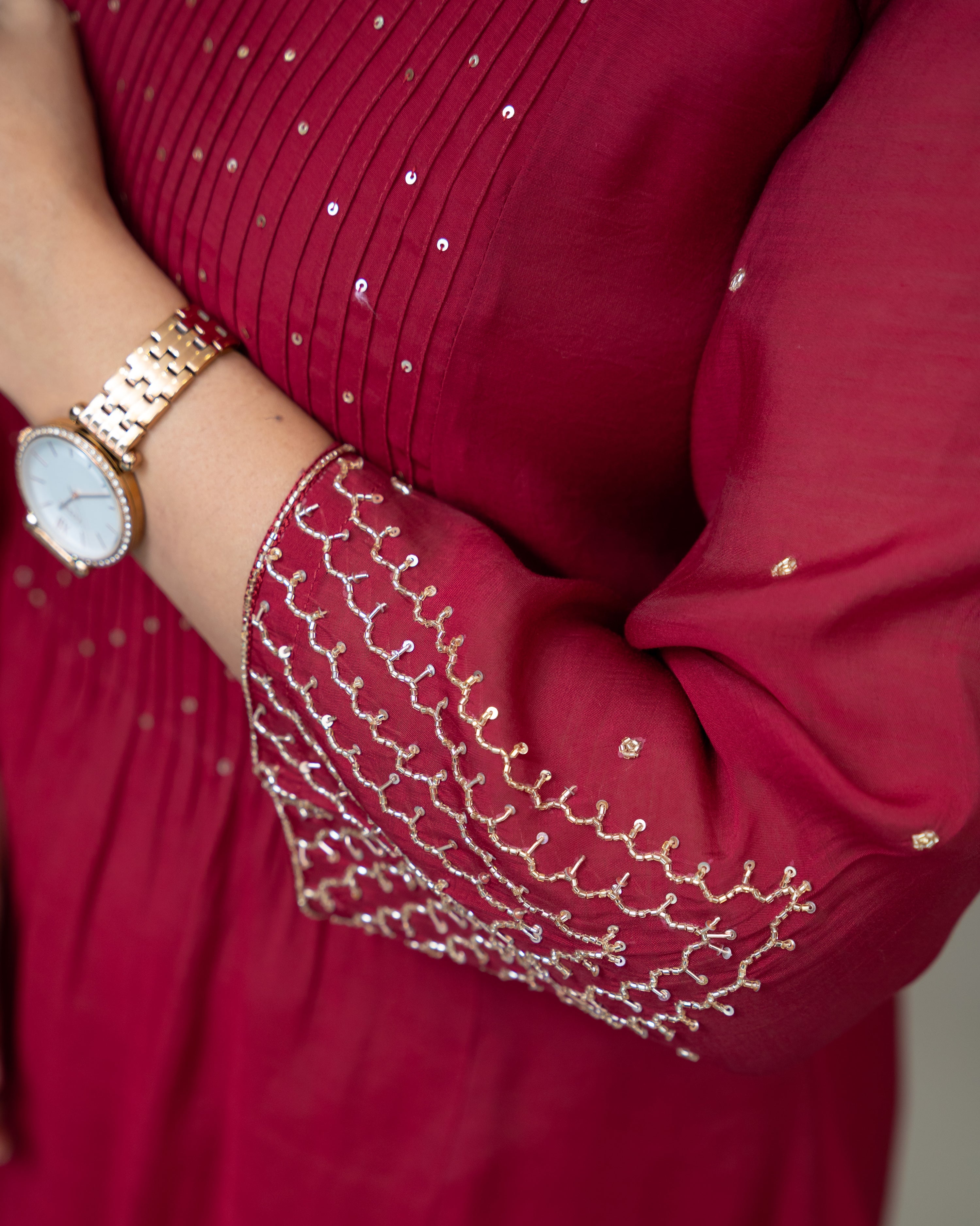Load image into Gallery viewer, Mul Chanderi Suit-7042
