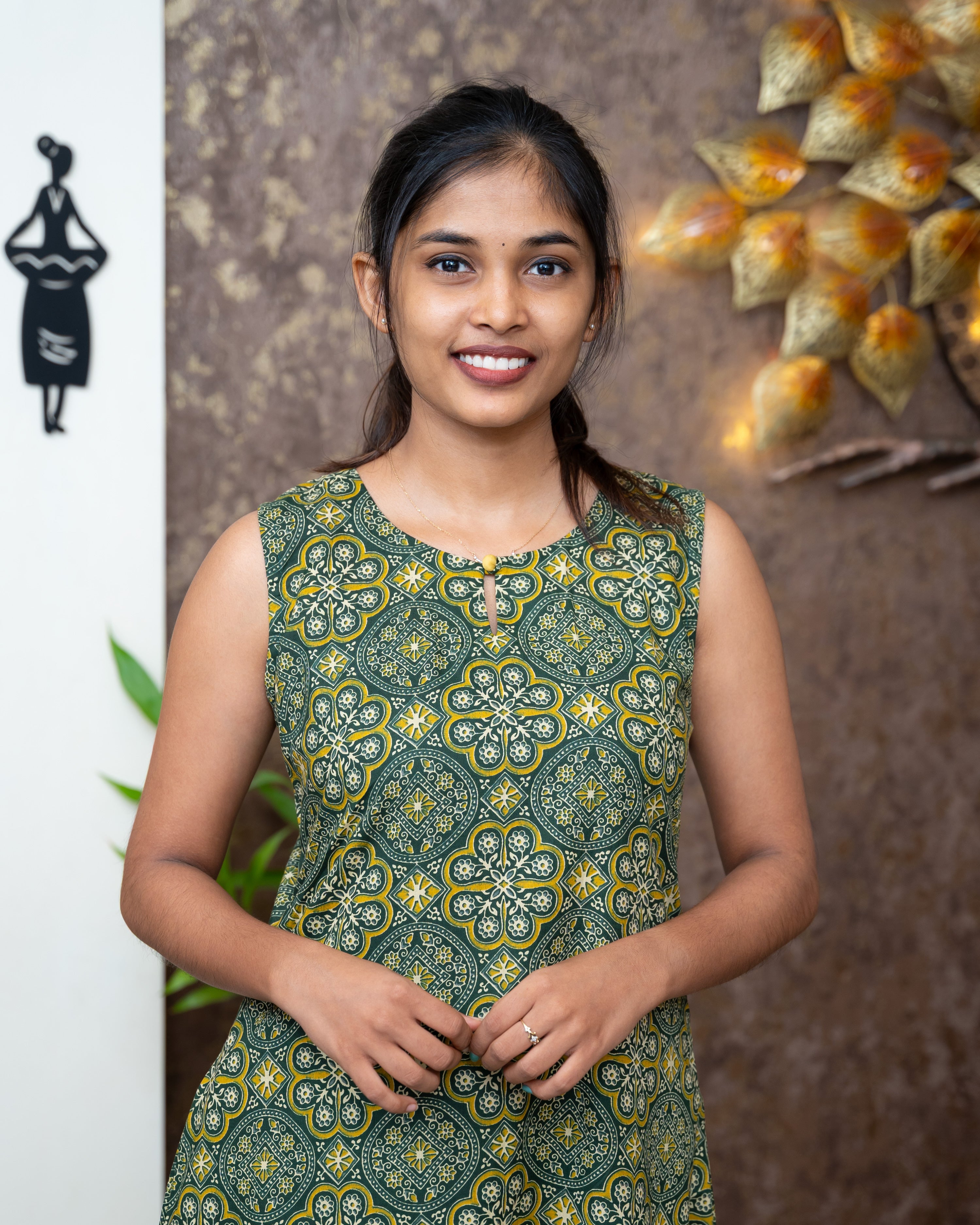 Load image into Gallery viewer, Cotton Designer Kurti(Pre-Order)-1024
