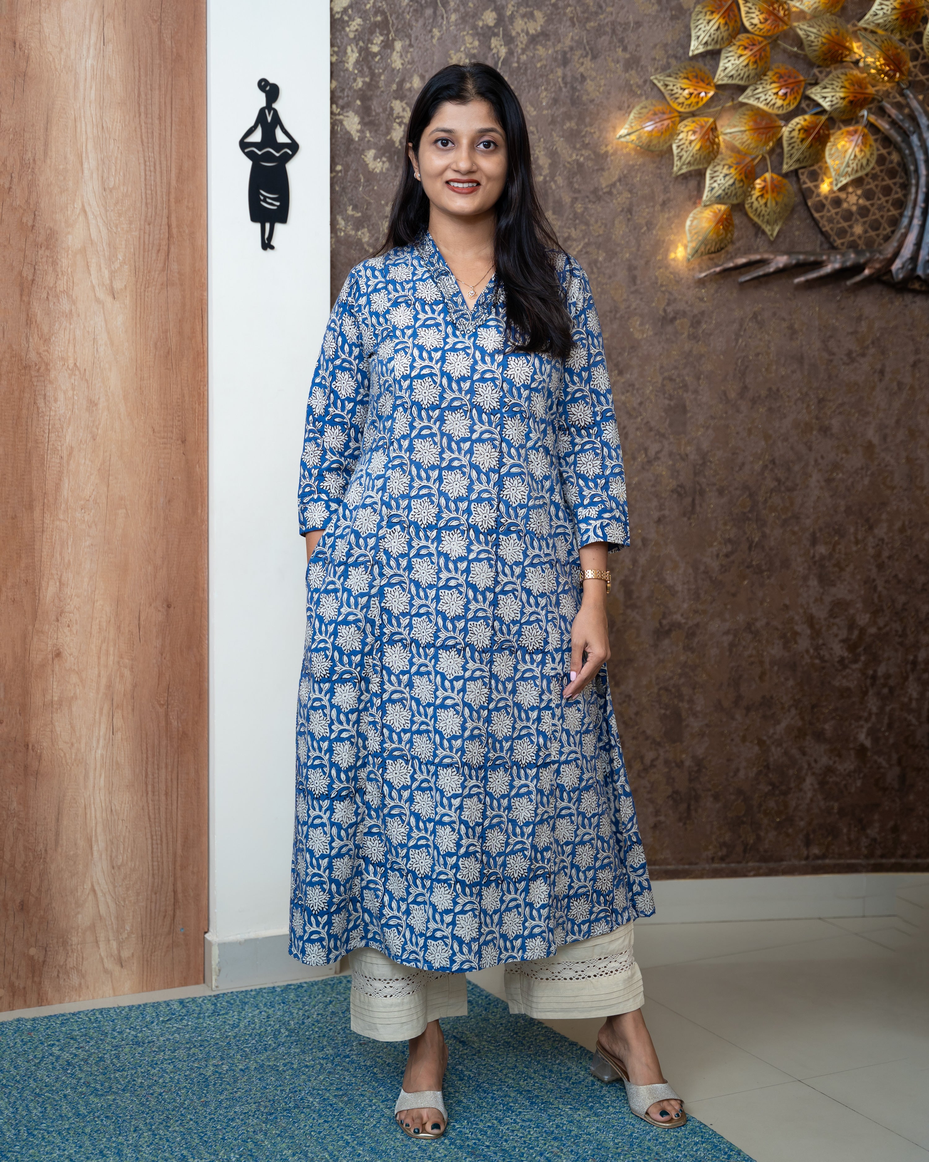 Load image into Gallery viewer, Cotton Kurti-7144
