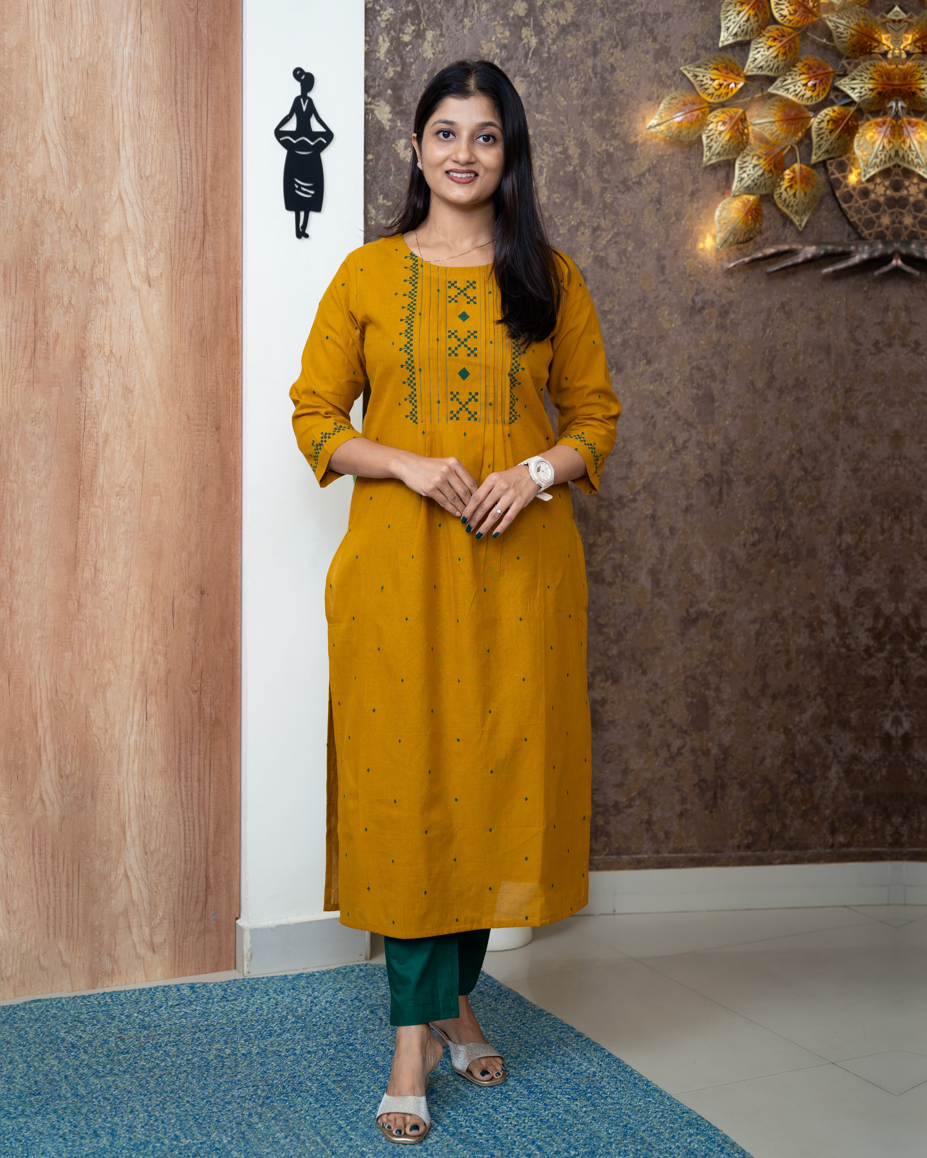 Load image into Gallery viewer, Cotton Kurti-7149
