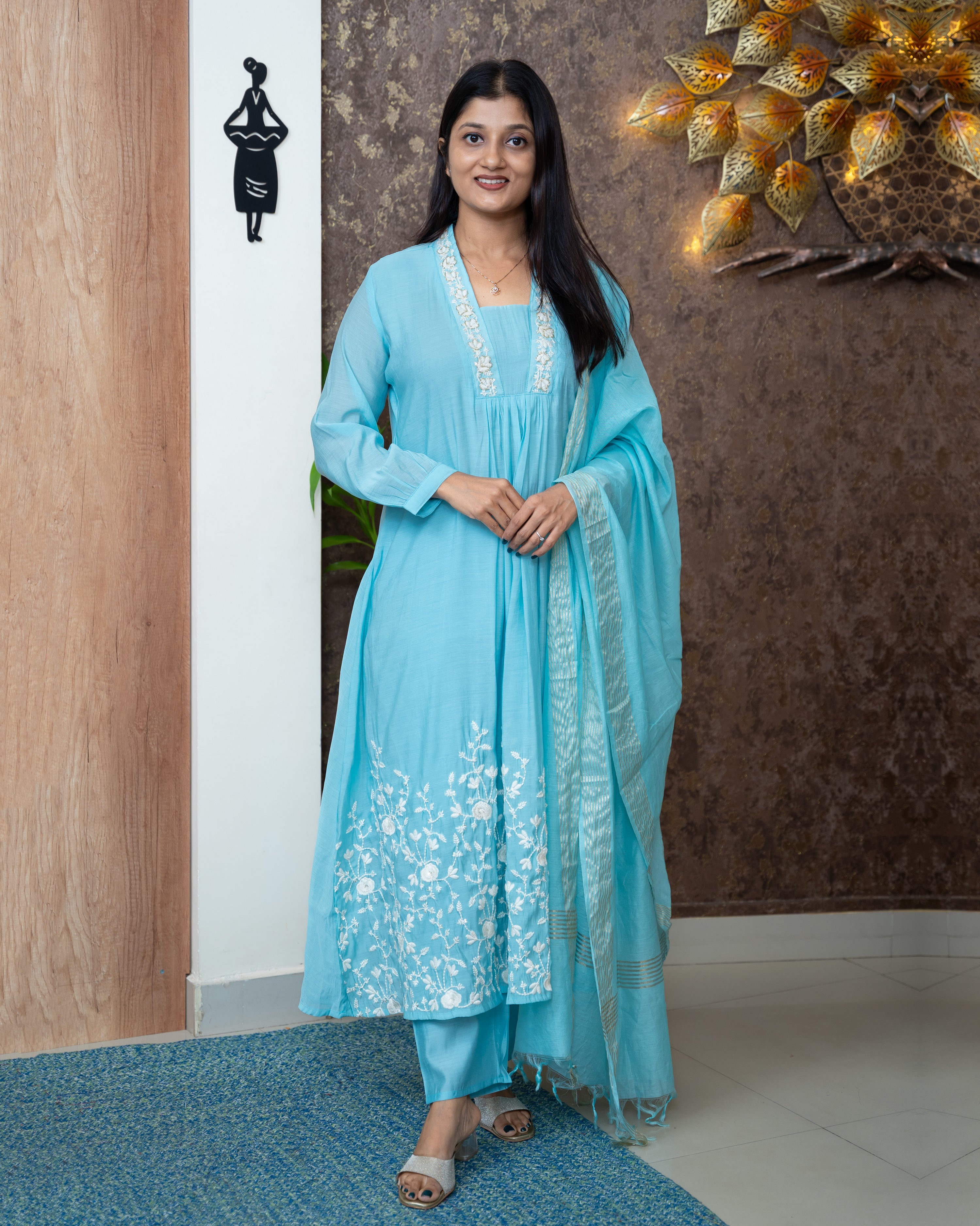 Load image into Gallery viewer, Mul Chanderi Suit-7155

