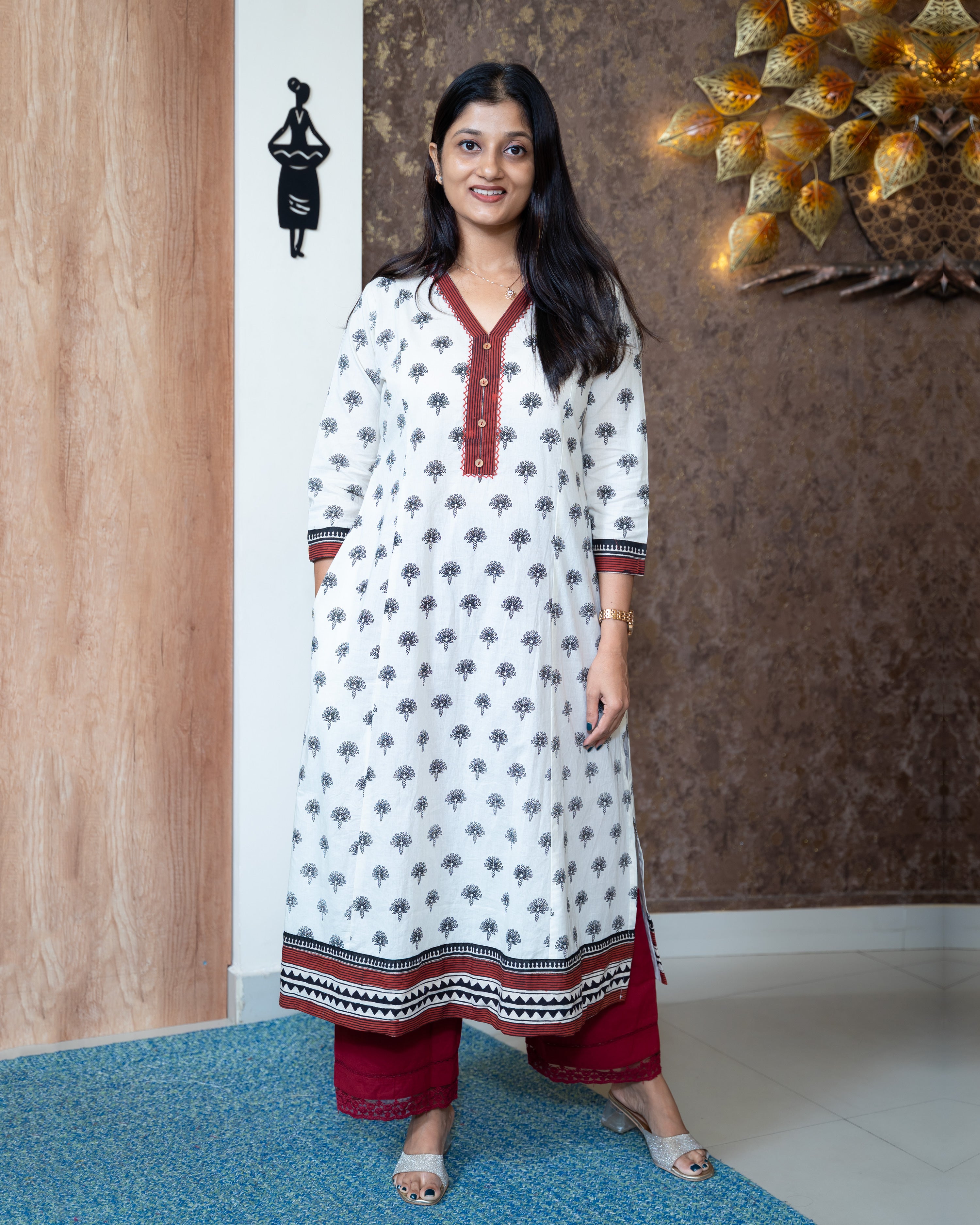 Load image into Gallery viewer, Cotton Kurti-7199
