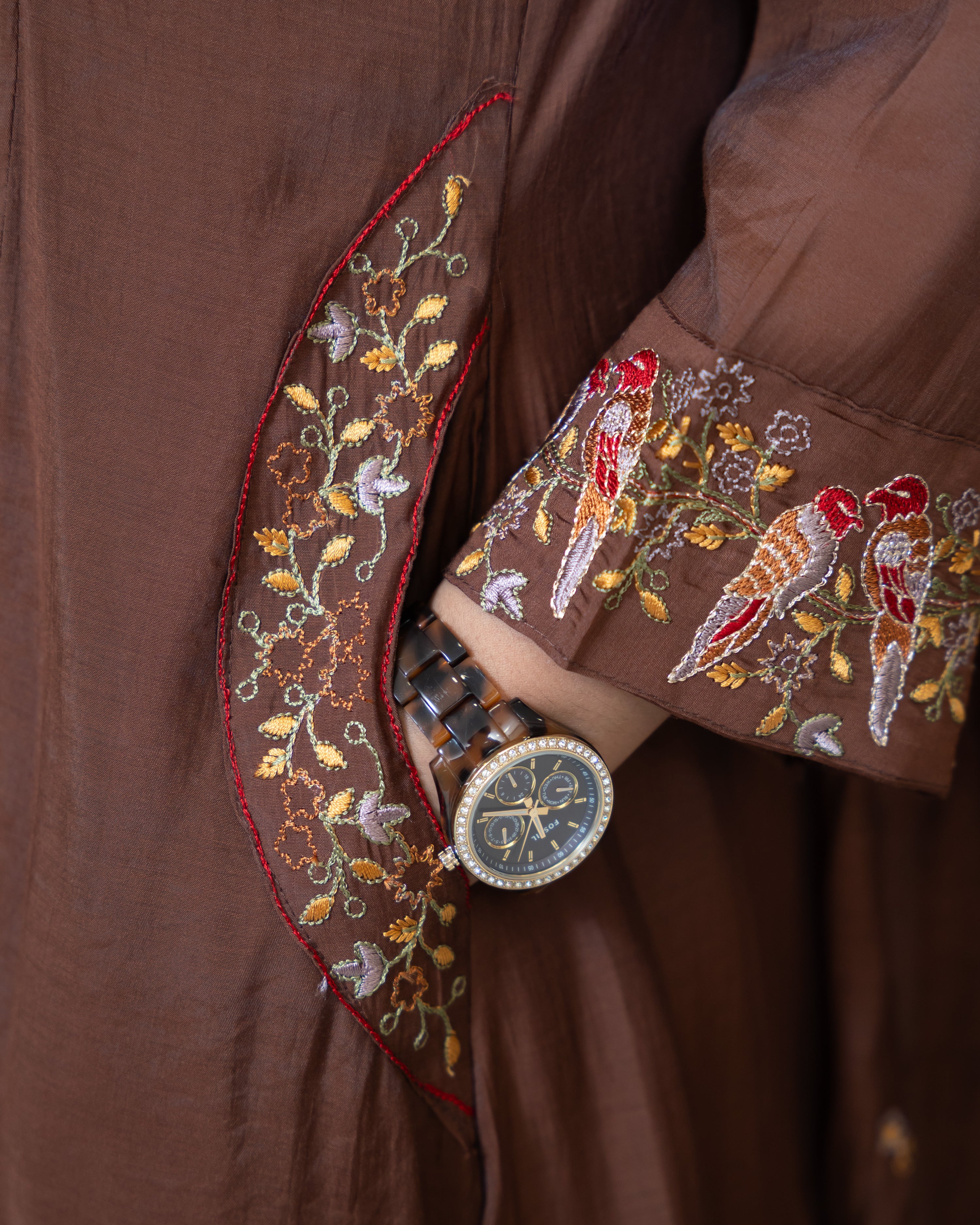 Load image into Gallery viewer, Mul Chanderi Suit-7341

