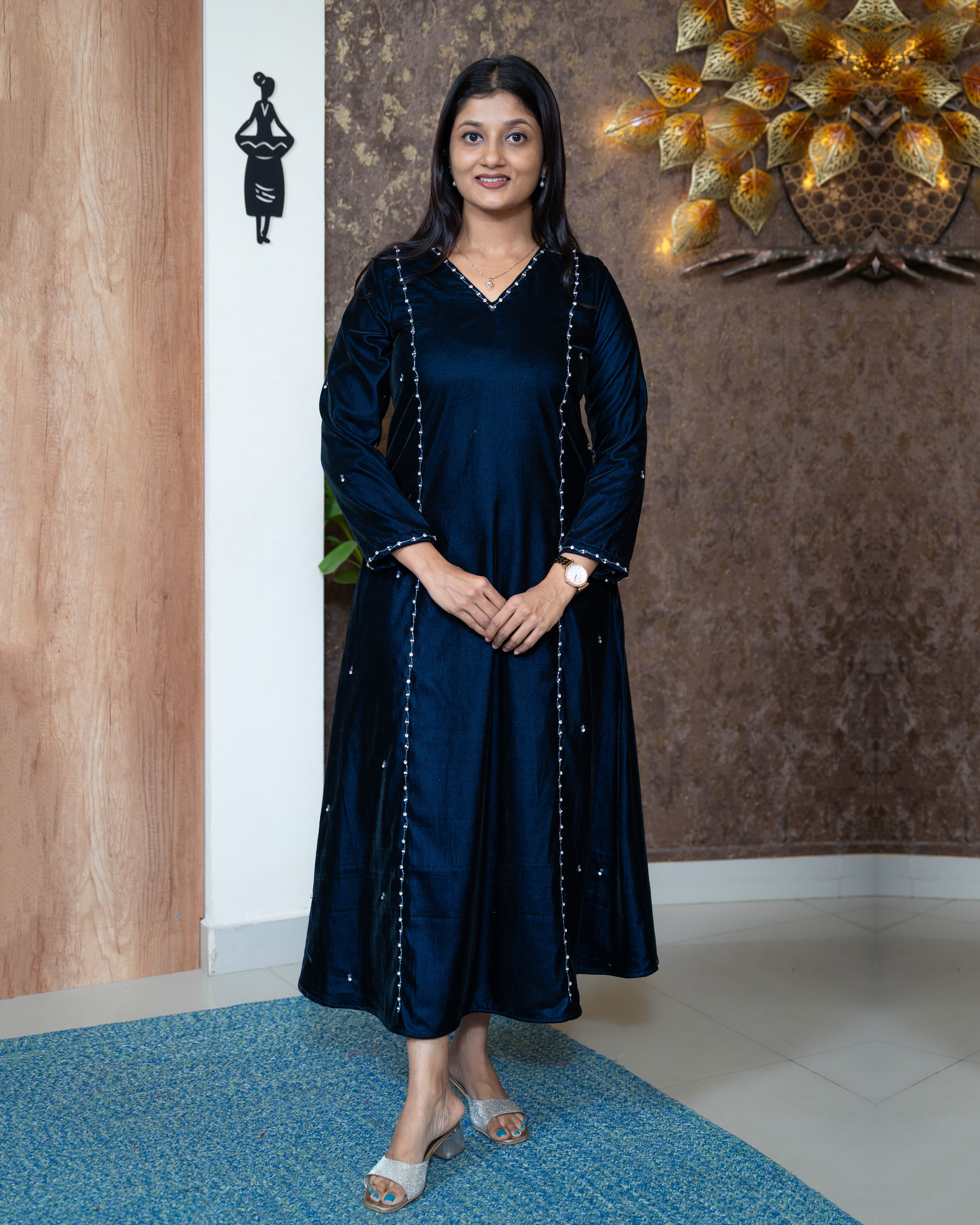 Load image into Gallery viewer, Velvet Designer Wear(Pre-Order)-951
