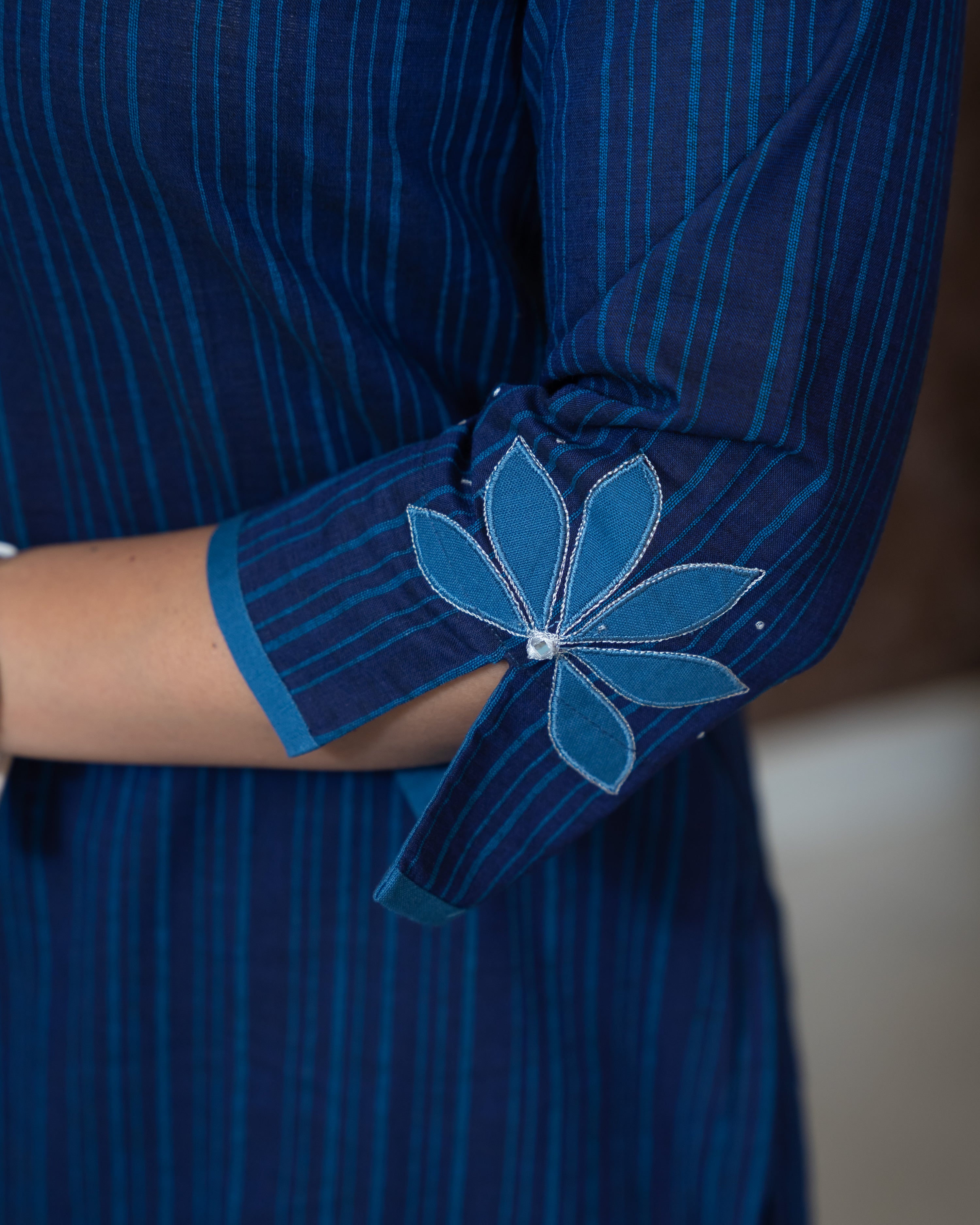 Load image into Gallery viewer, Cotton Kurti-7451
