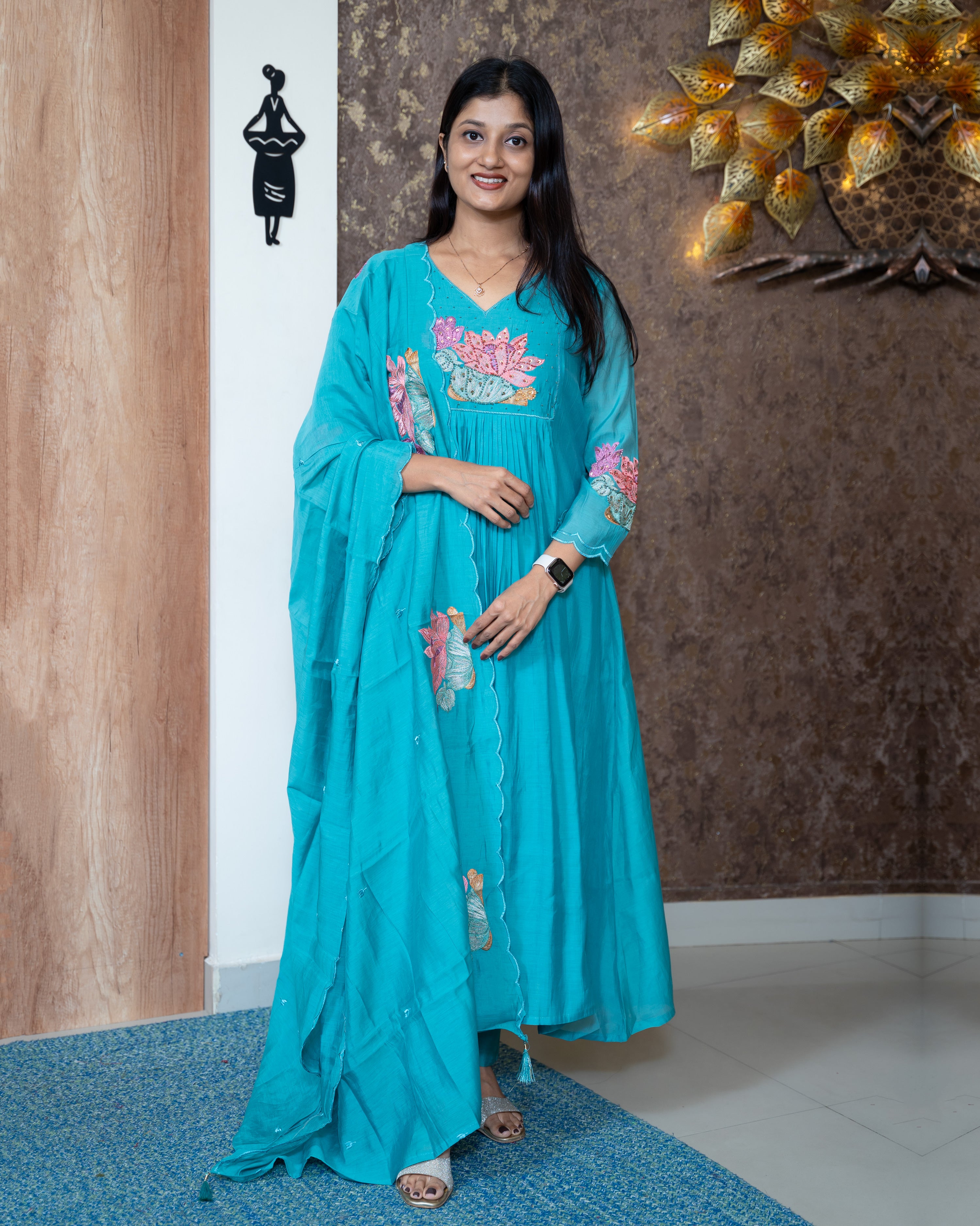 Load image into Gallery viewer, Mul Chanderi Suit-7482
