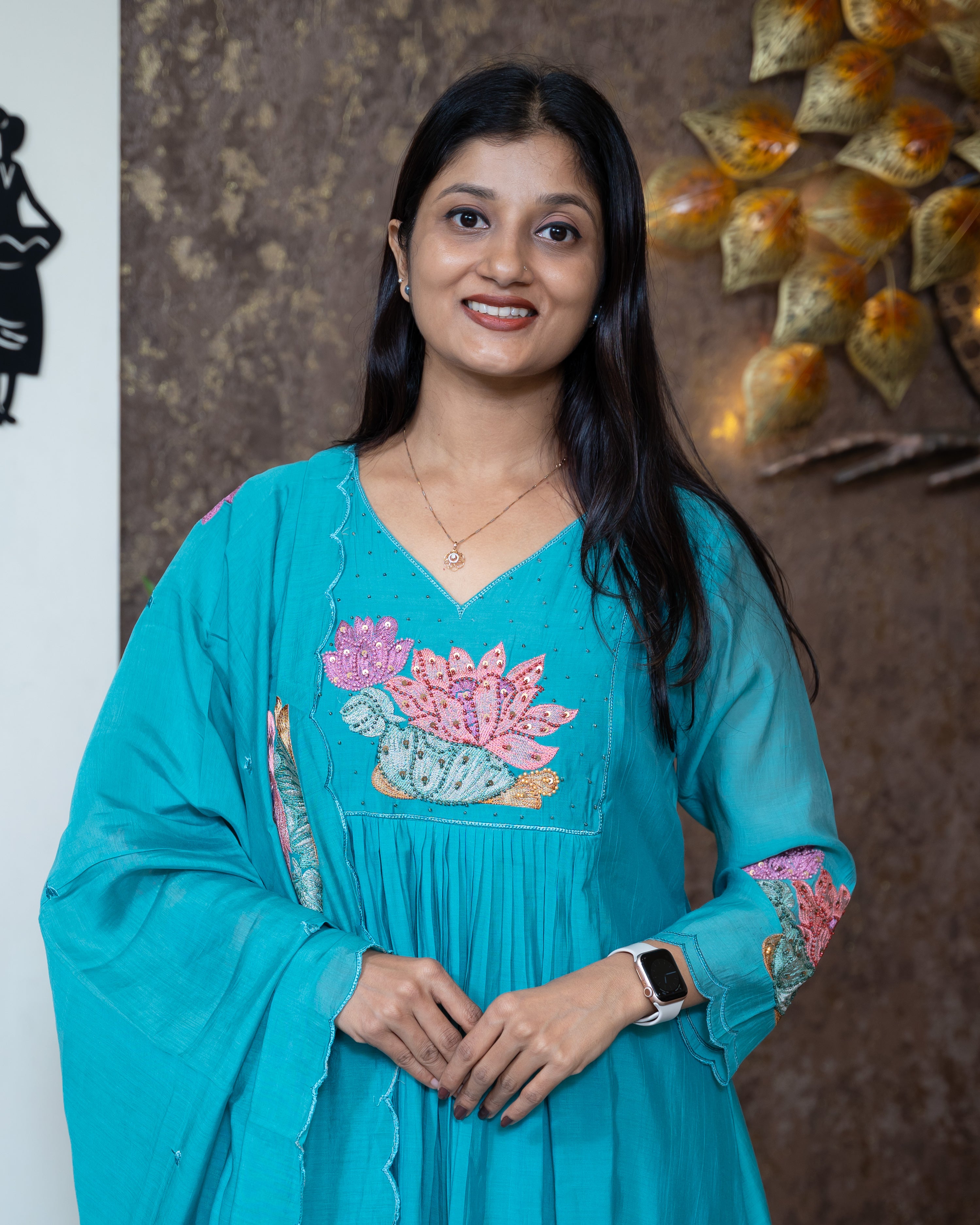 Load image into Gallery viewer, Mul Chanderi Suit-7482
