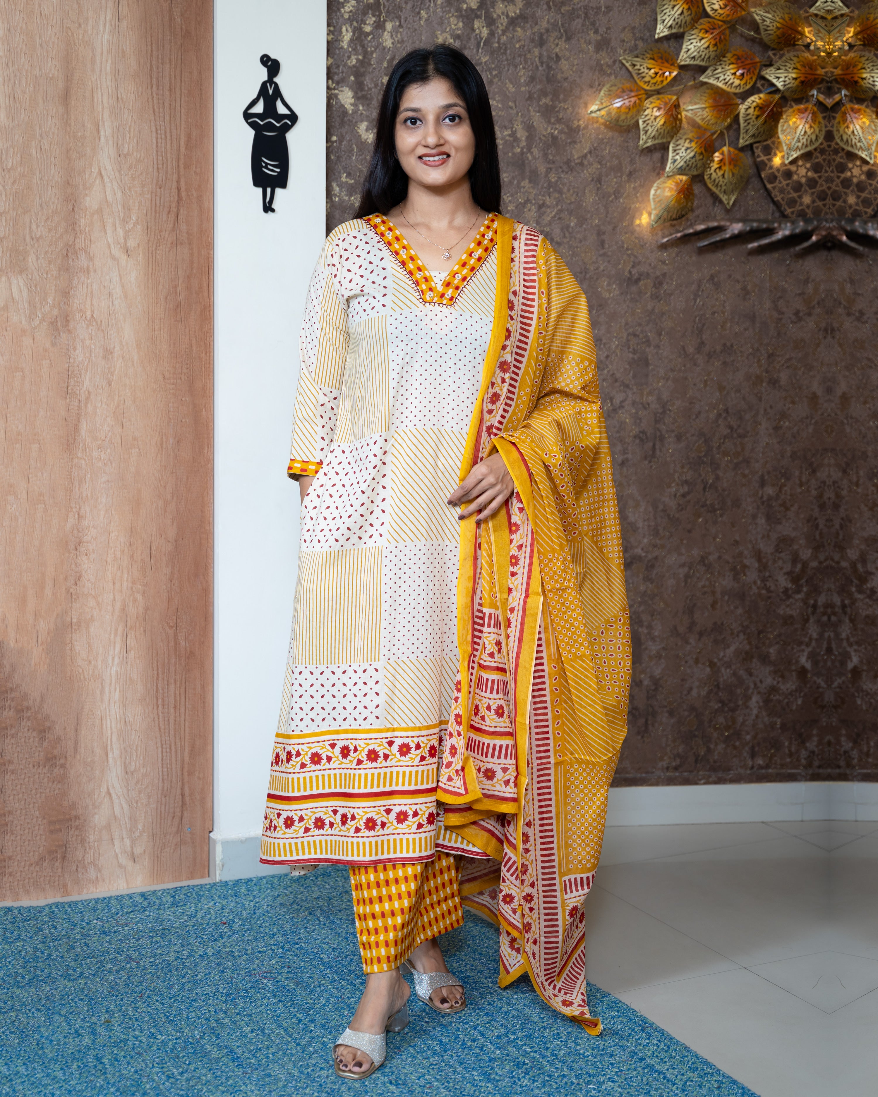 Load image into Gallery viewer, Cotton Suit-7479

