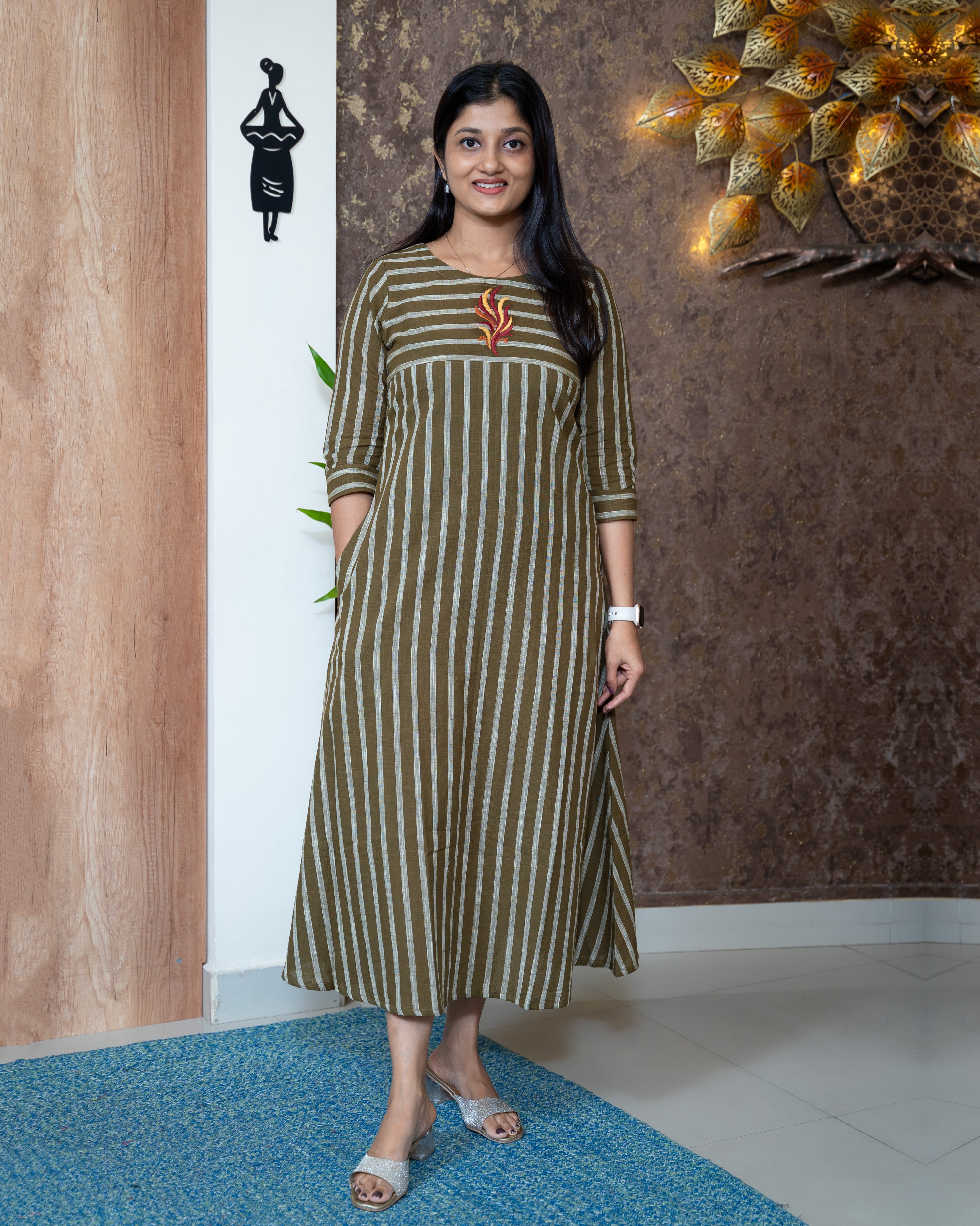 Load image into Gallery viewer, Cotton Designer Kurti(Pre-Order)-1082

