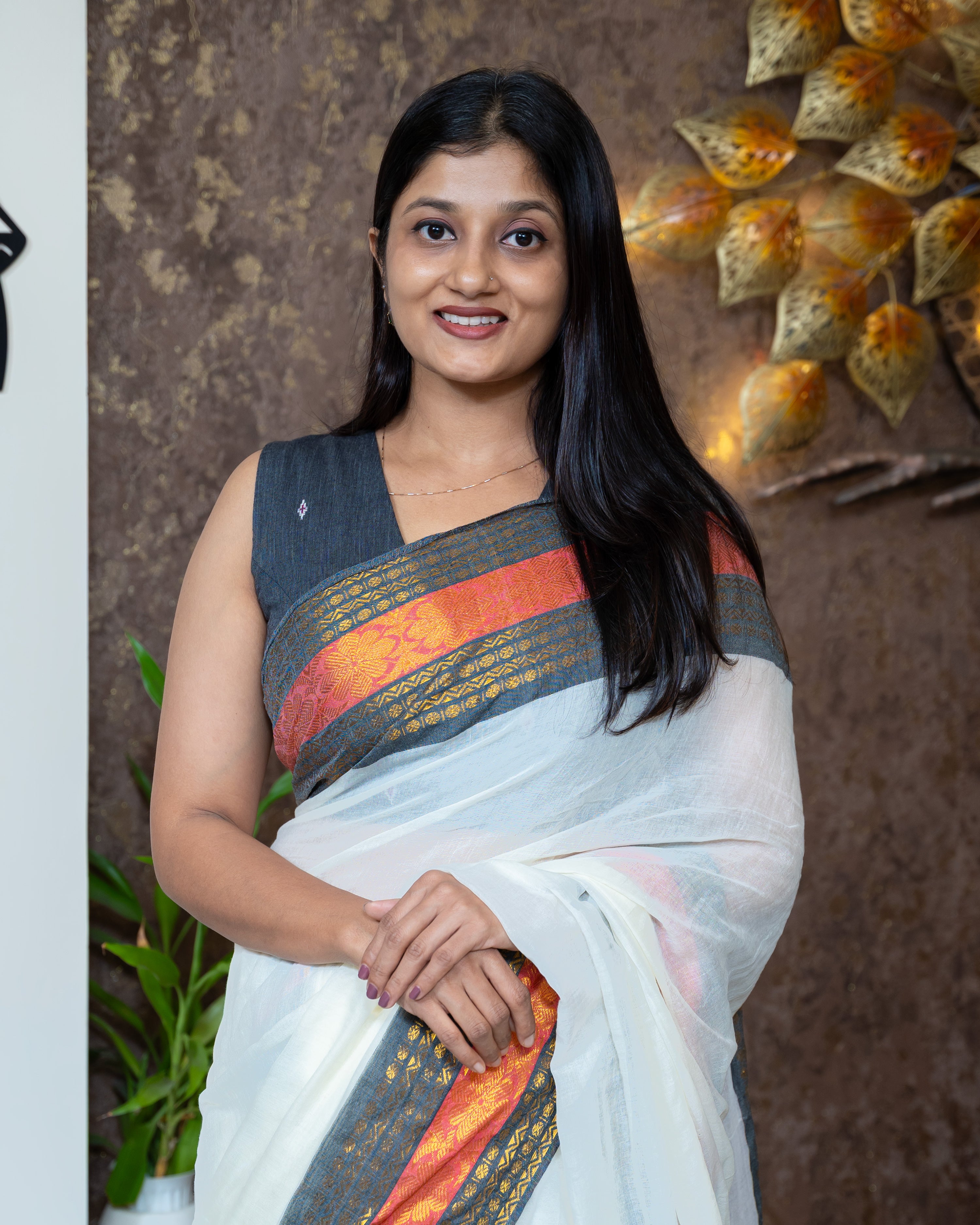 Load image into Gallery viewer, Mul Cotton Saree-7497
