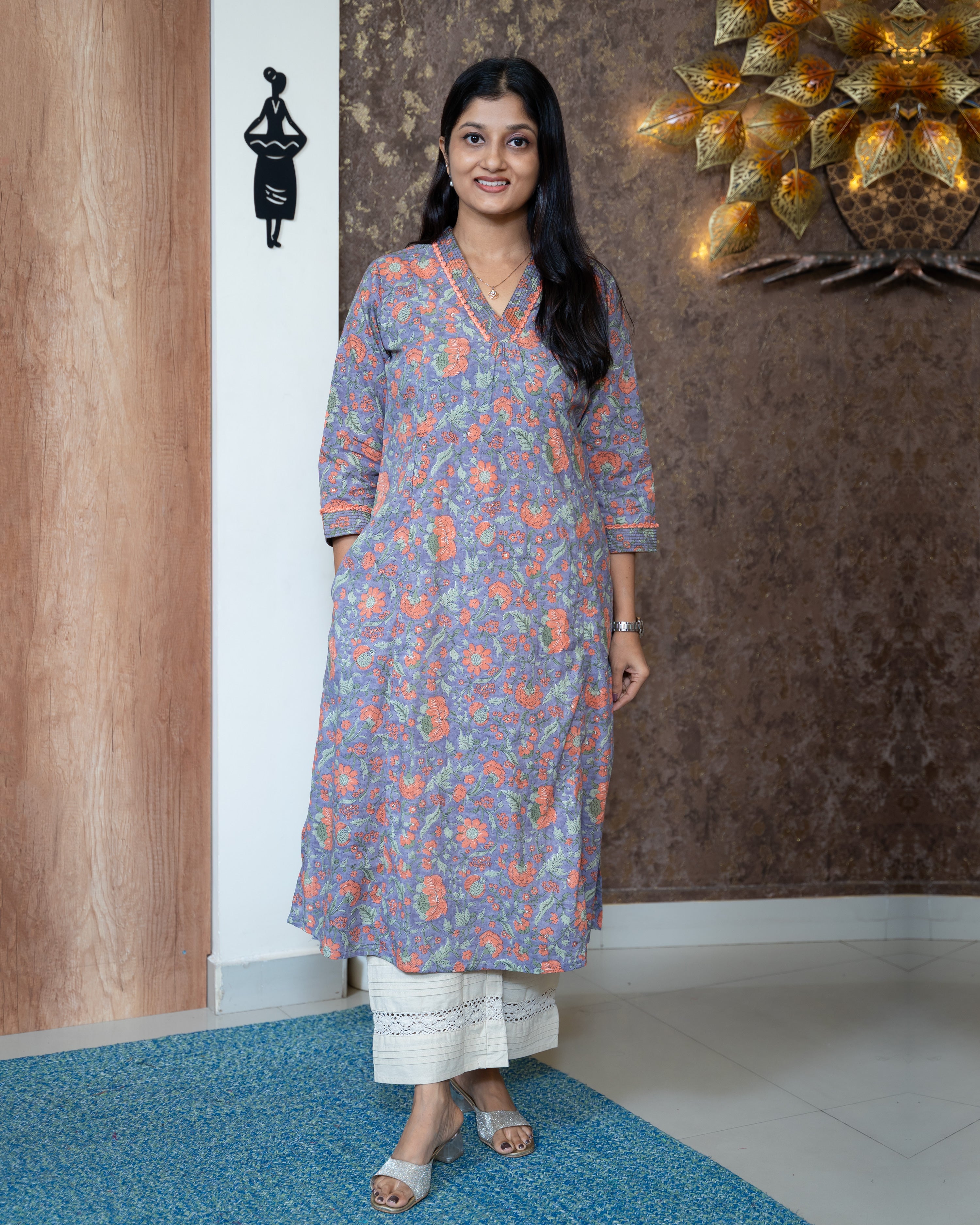 Load image into Gallery viewer, Cotton Kurti-7583
