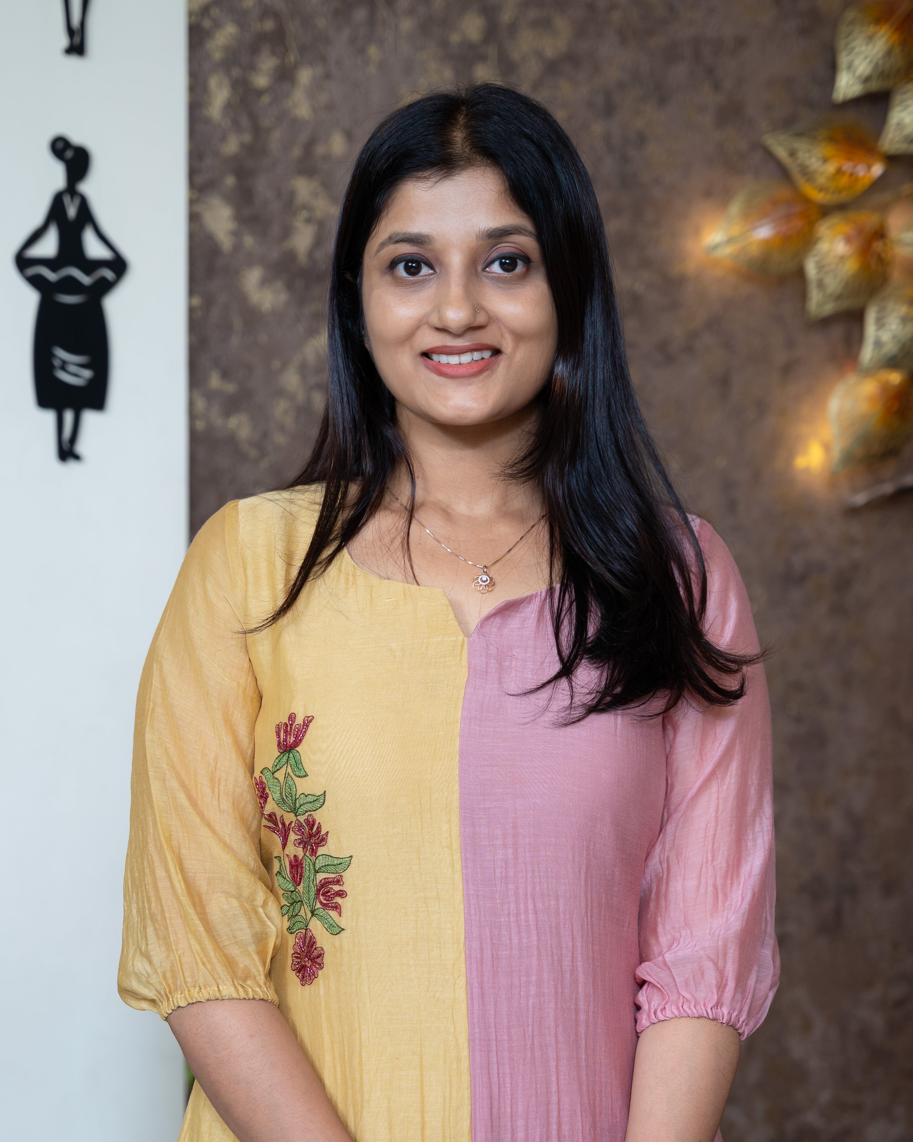 Load image into Gallery viewer, Mul Chanderi Designer Kurti(Pre-Order)-1061
