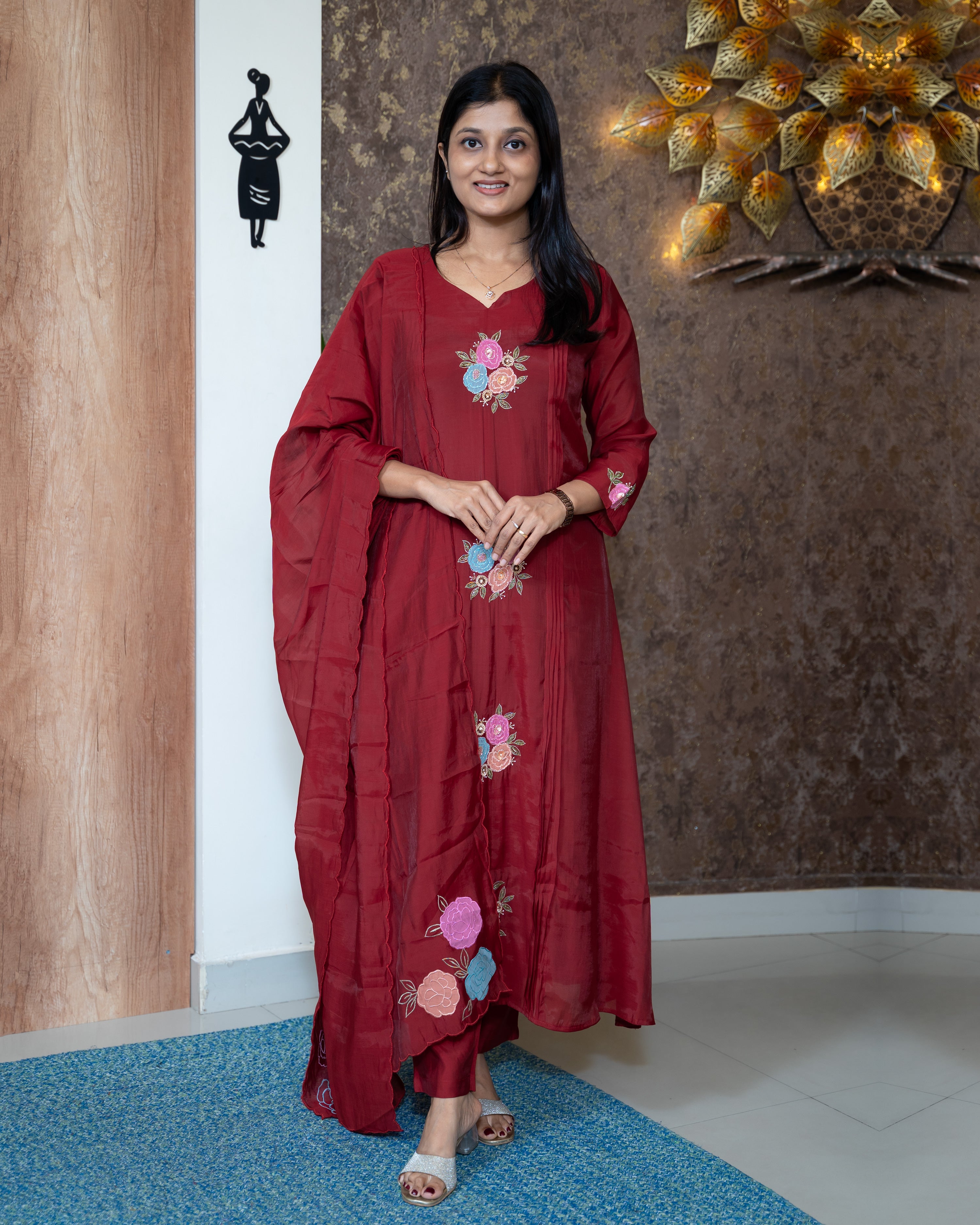 Load image into Gallery viewer, Mul Chanderi Suit-7616
