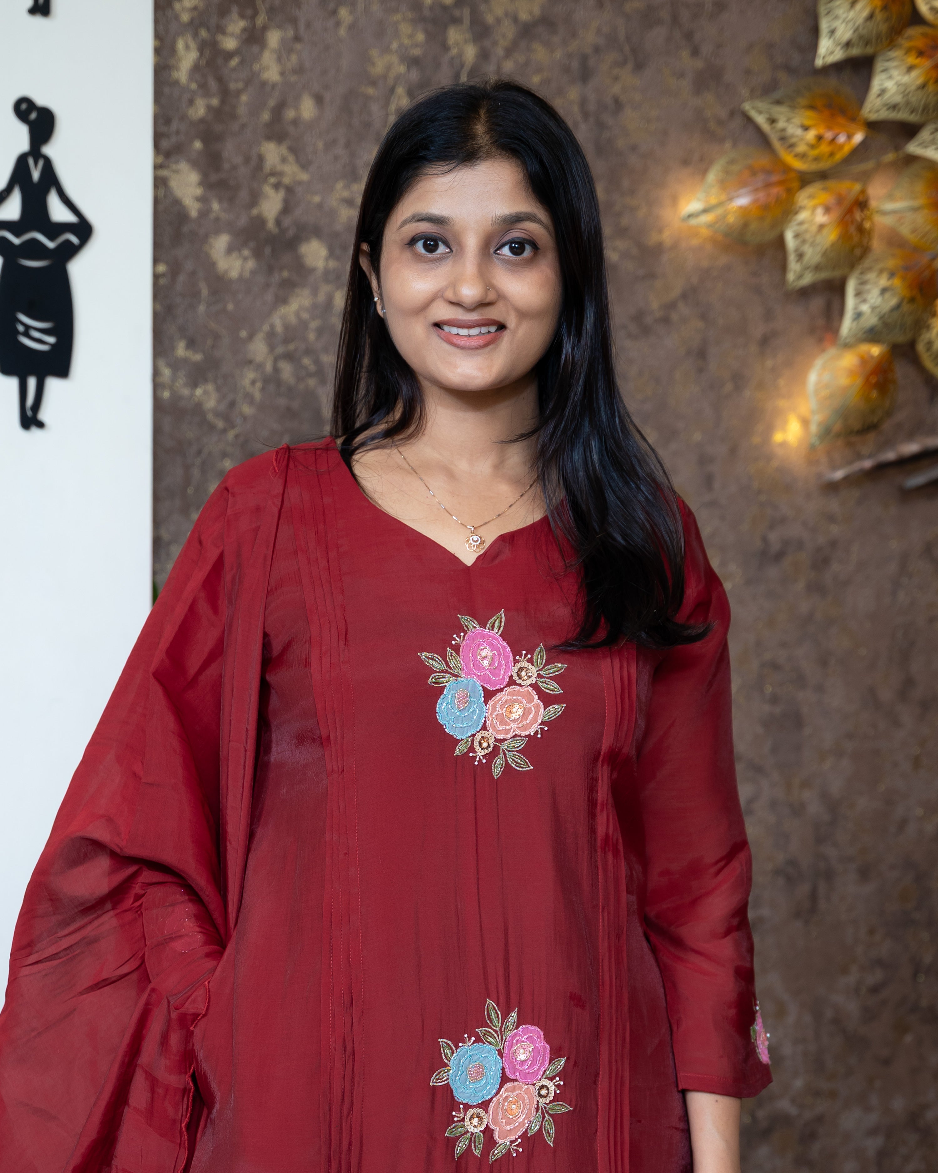 Load image into Gallery viewer, Mul Chanderi Suit-7616
