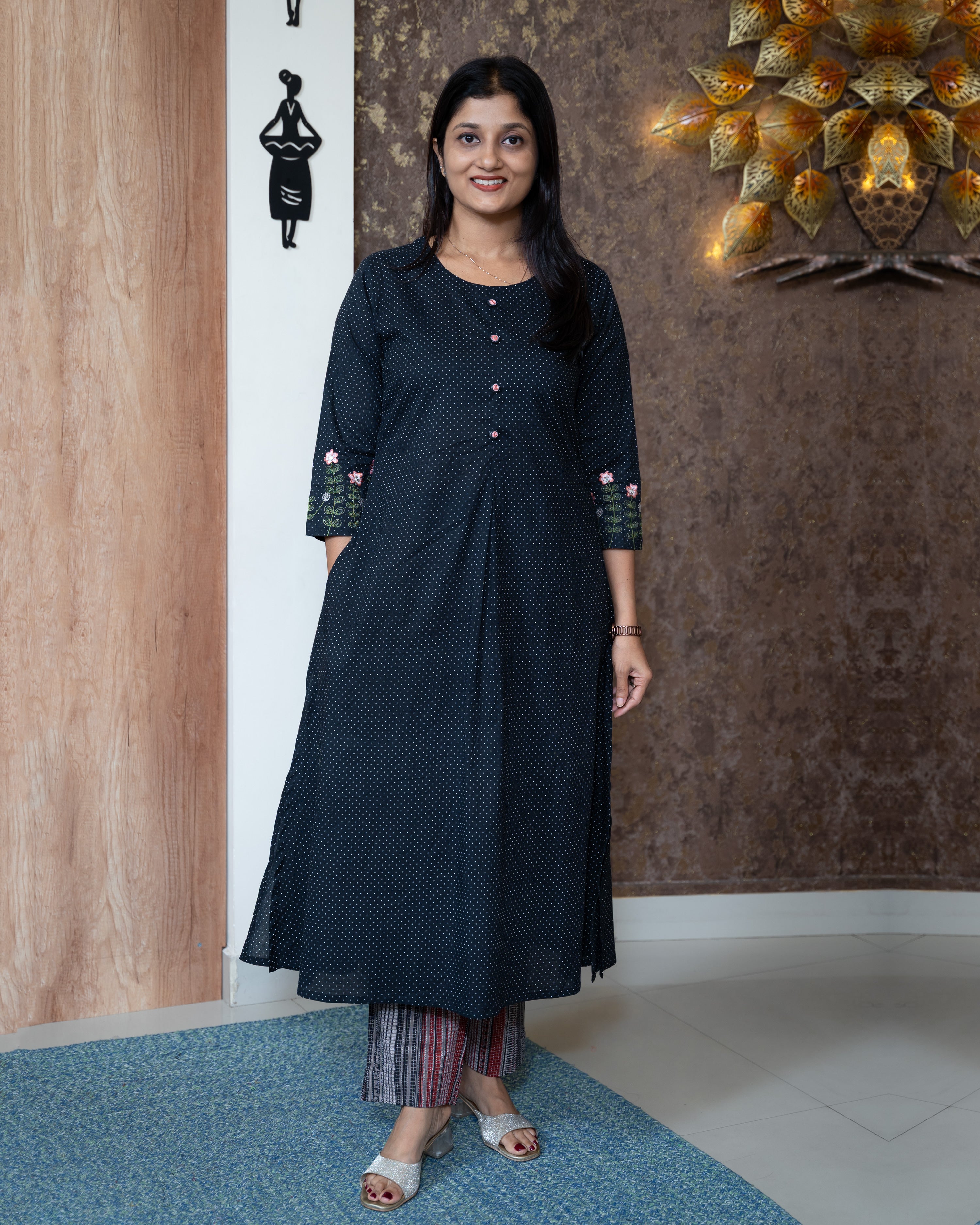 Load image into Gallery viewer, Cotton Kurti-7647
