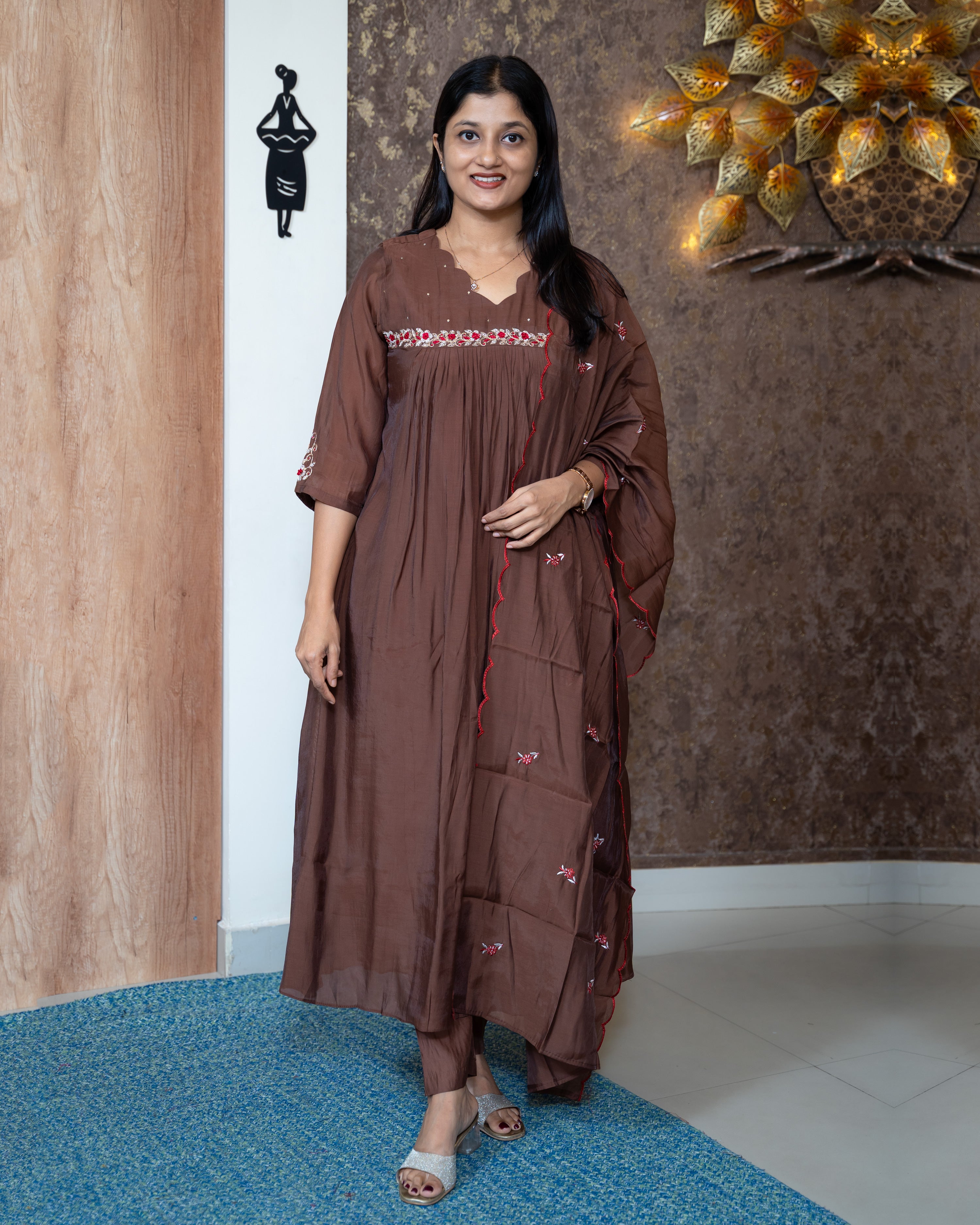 Load image into Gallery viewer, Mul Chanderi Suit-7698
