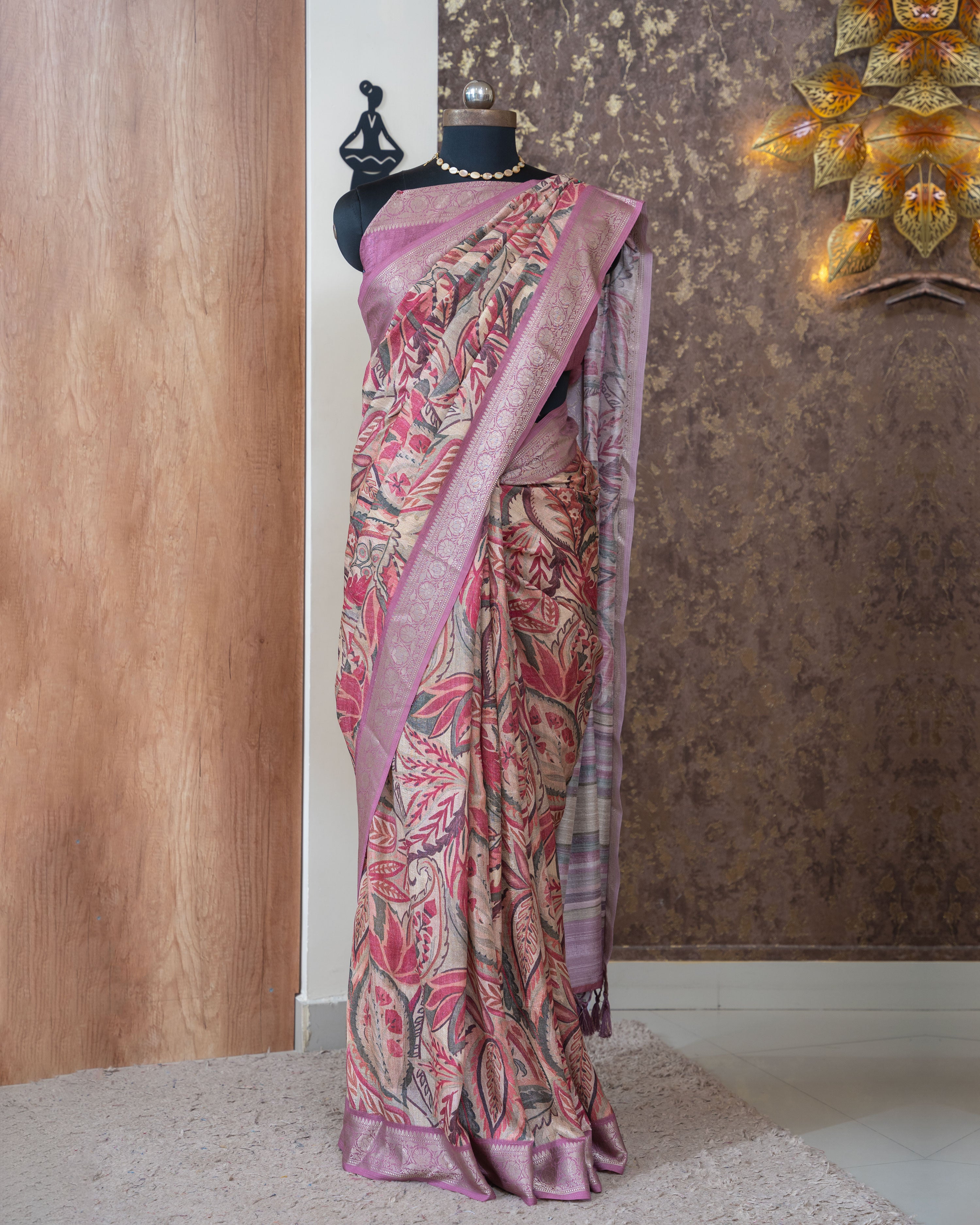 Load image into Gallery viewer, Semi Jute Silk Saree-2533

