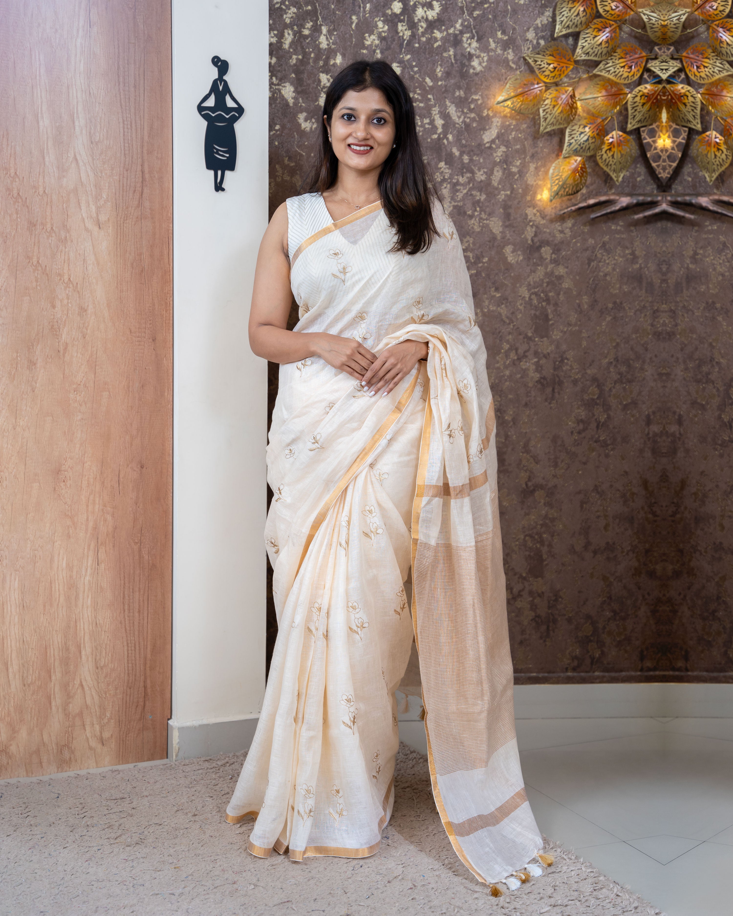 Load image into Gallery viewer, Pure Linen Saree( Pre-order)3533

