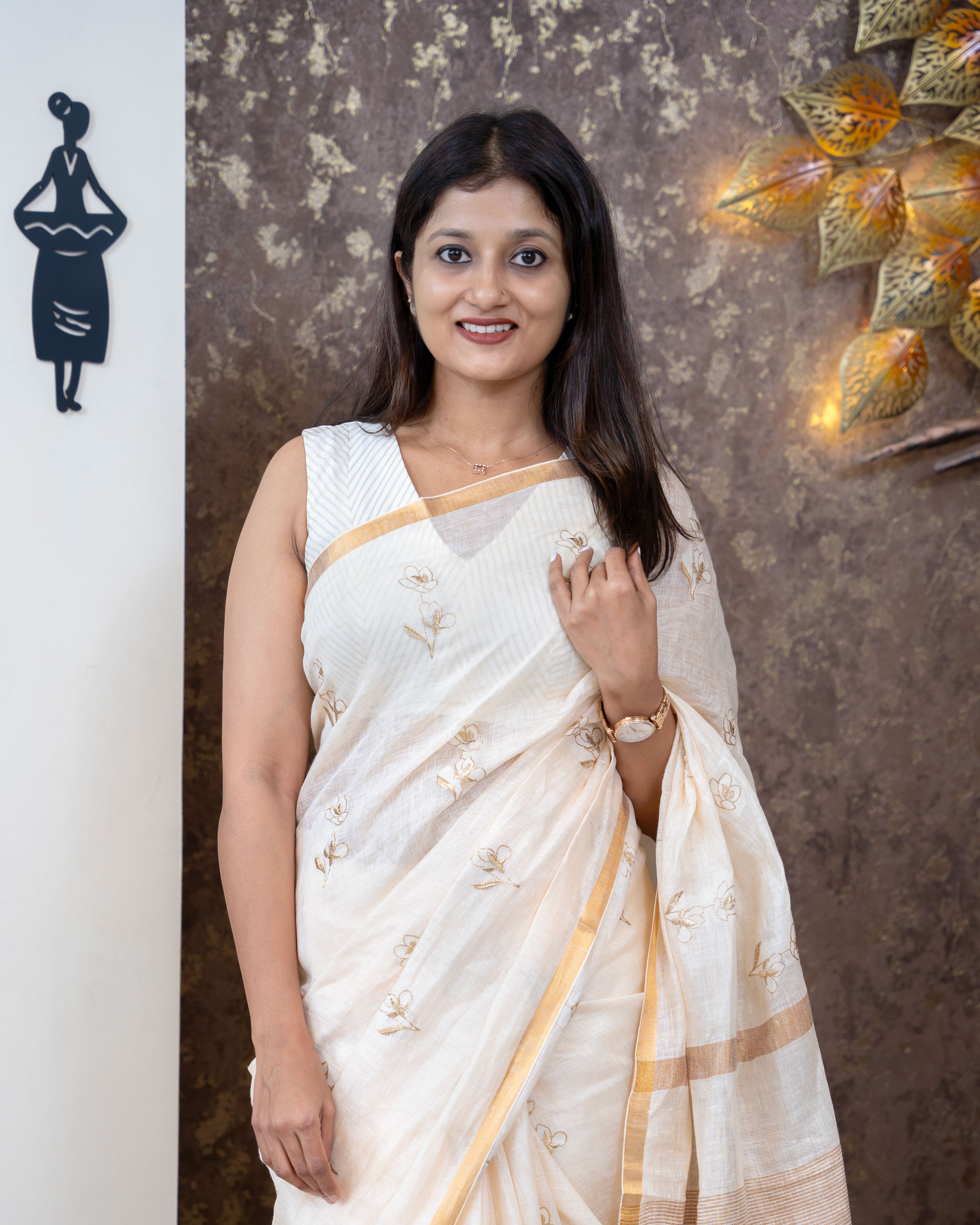 Load image into Gallery viewer, Pure Linen Saree( Pre-order)3533
