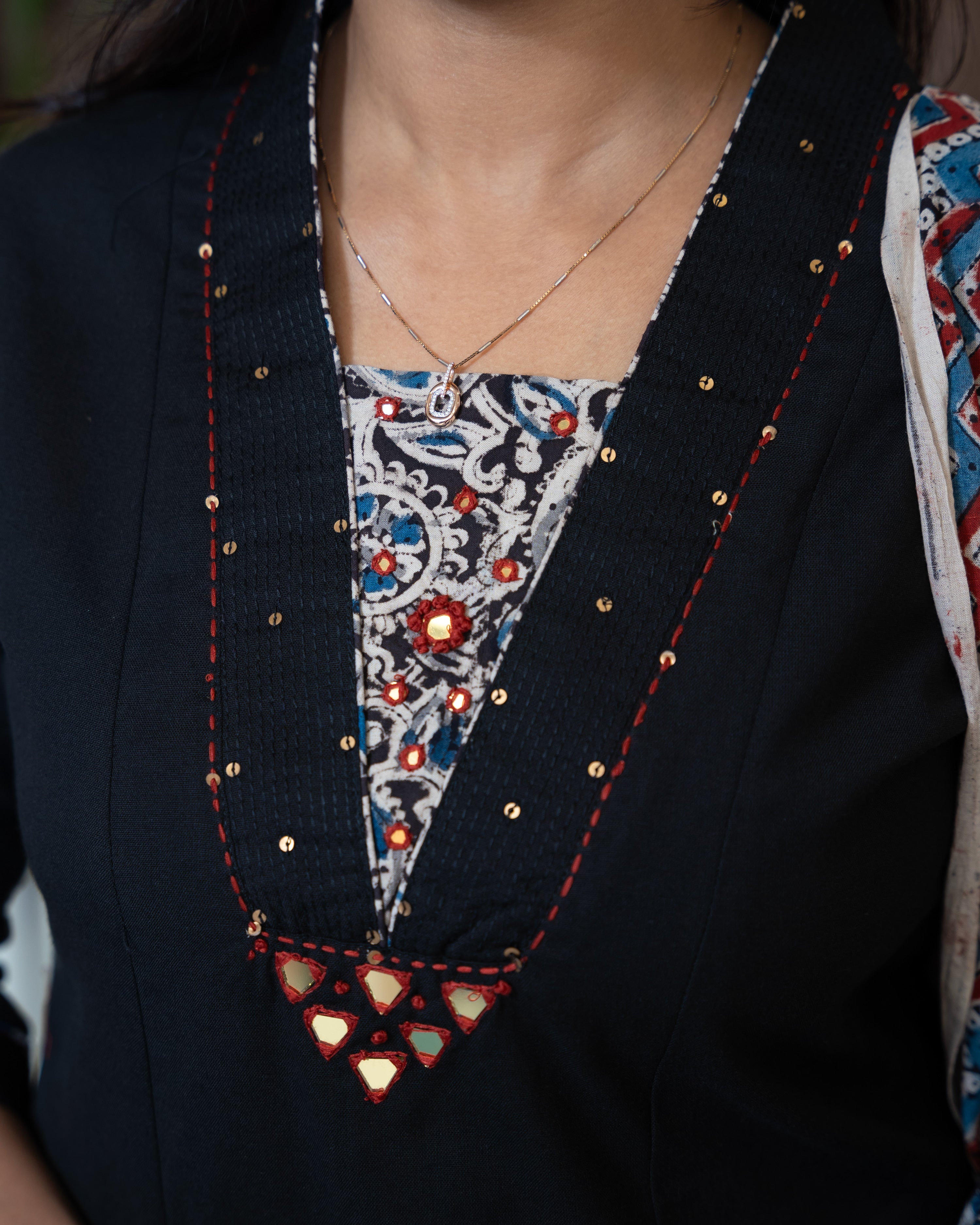 Load image into Gallery viewer, Cotton Suit-7761
